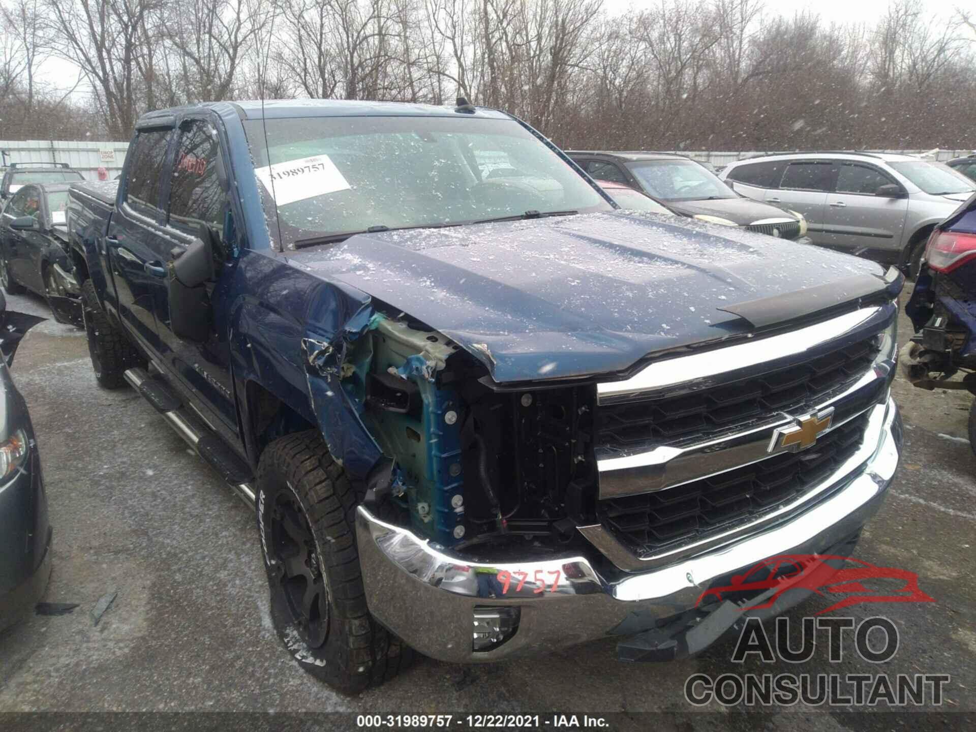 CHEVROLET SILVERADO 1500 2017 - 1GCUKREC2HF179783
