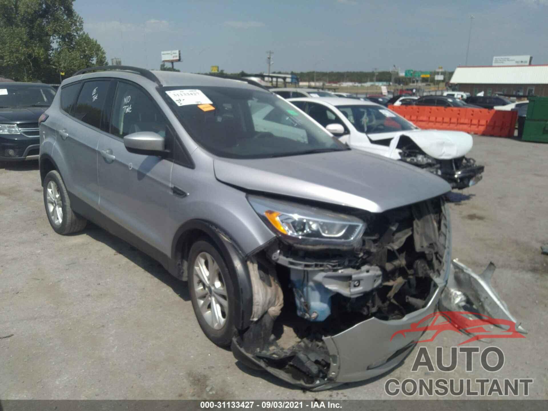 FORD ESCAPE 2017 - 1FMCU0GD8HUD08768