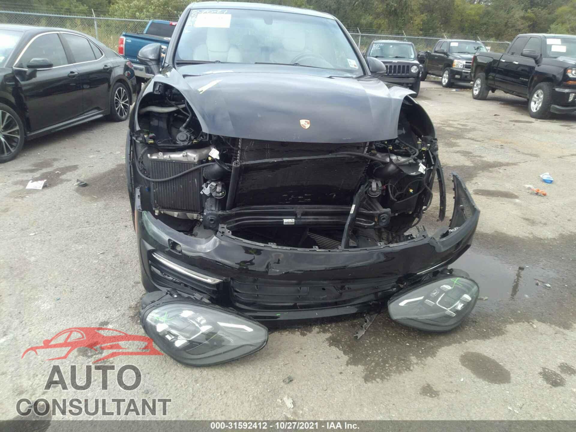 PORSCHE CAYENNE 2016 - WP1AC2A28GLA88505