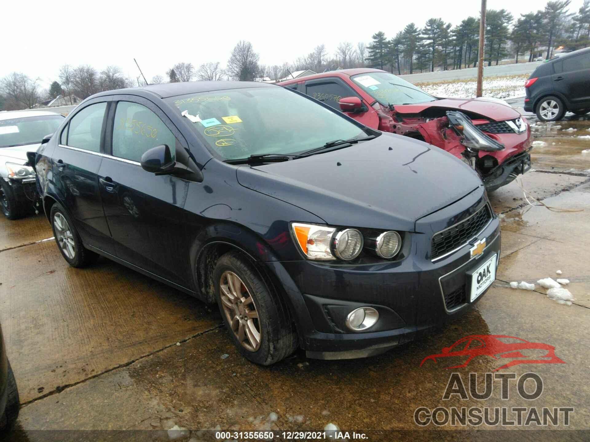 CHEVROLET SONIC 2016 - 1G1JC5SG3G4130806