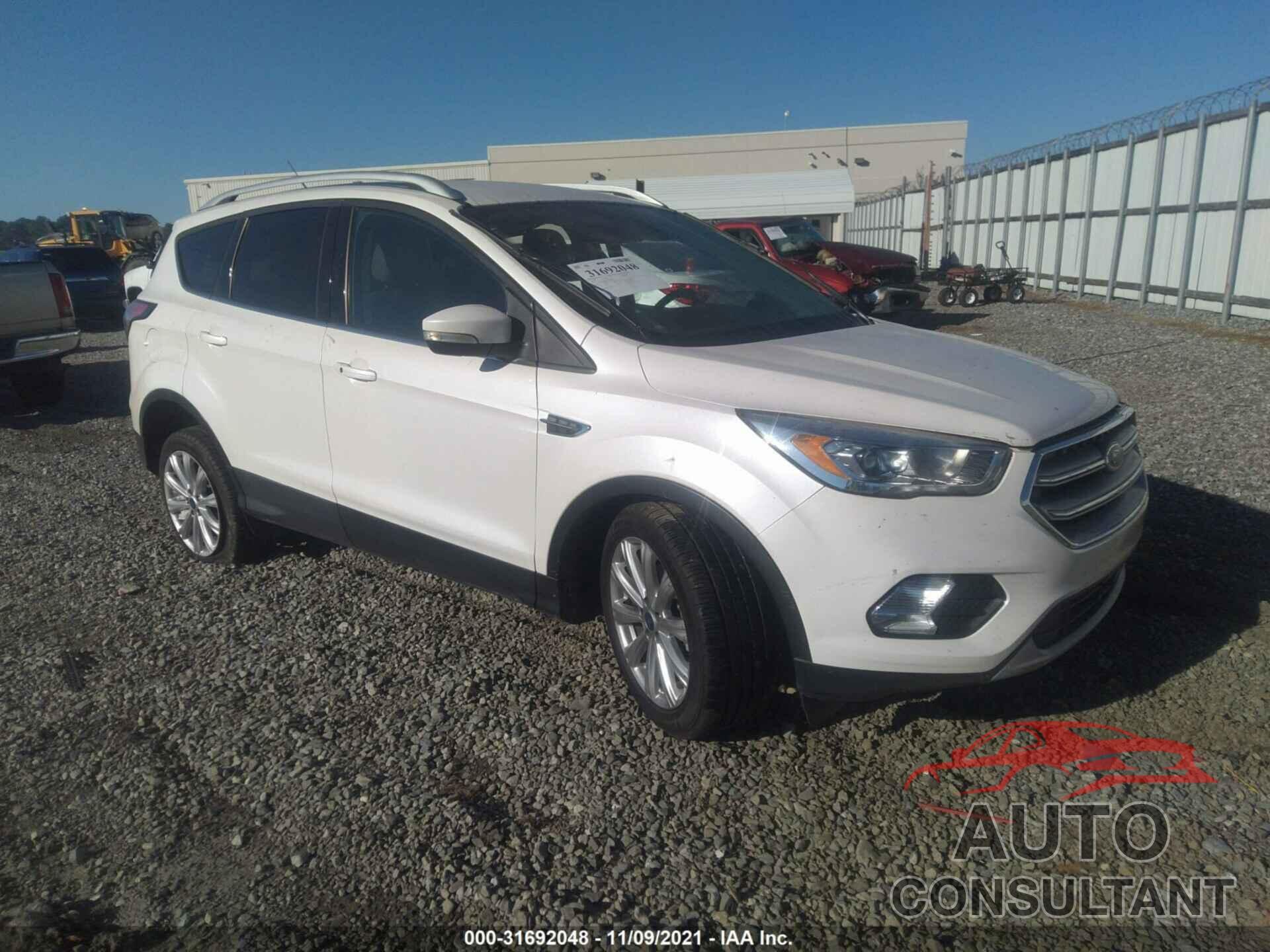 FORD ESCAPE 2017 - 1FMCU0JDXHUD04858