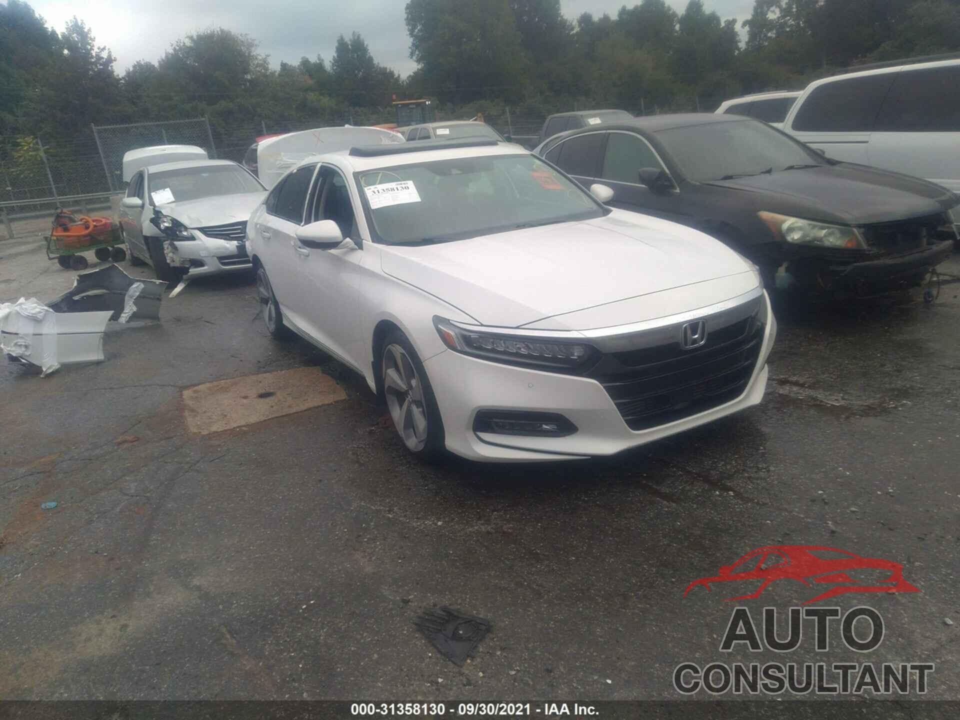 HONDA ACCORD SEDAN 2018 - 1HGCV1F90JA128777