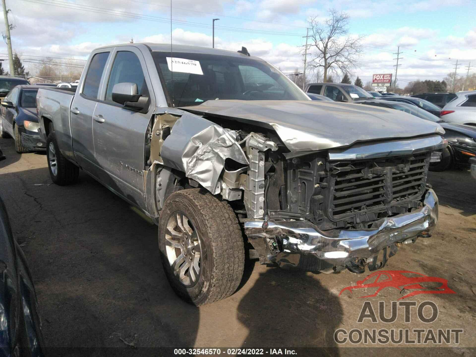CHEVROLET SILVERADO 1500 2017 - 1GCVKREH6HZ123263