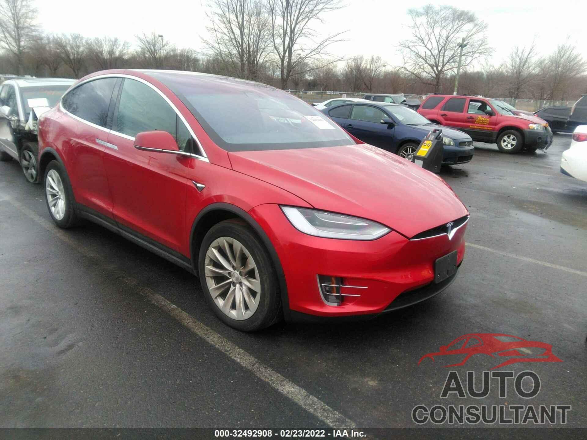 TESLA MODEL X 2020 - 5YJXCAE2XLF237297