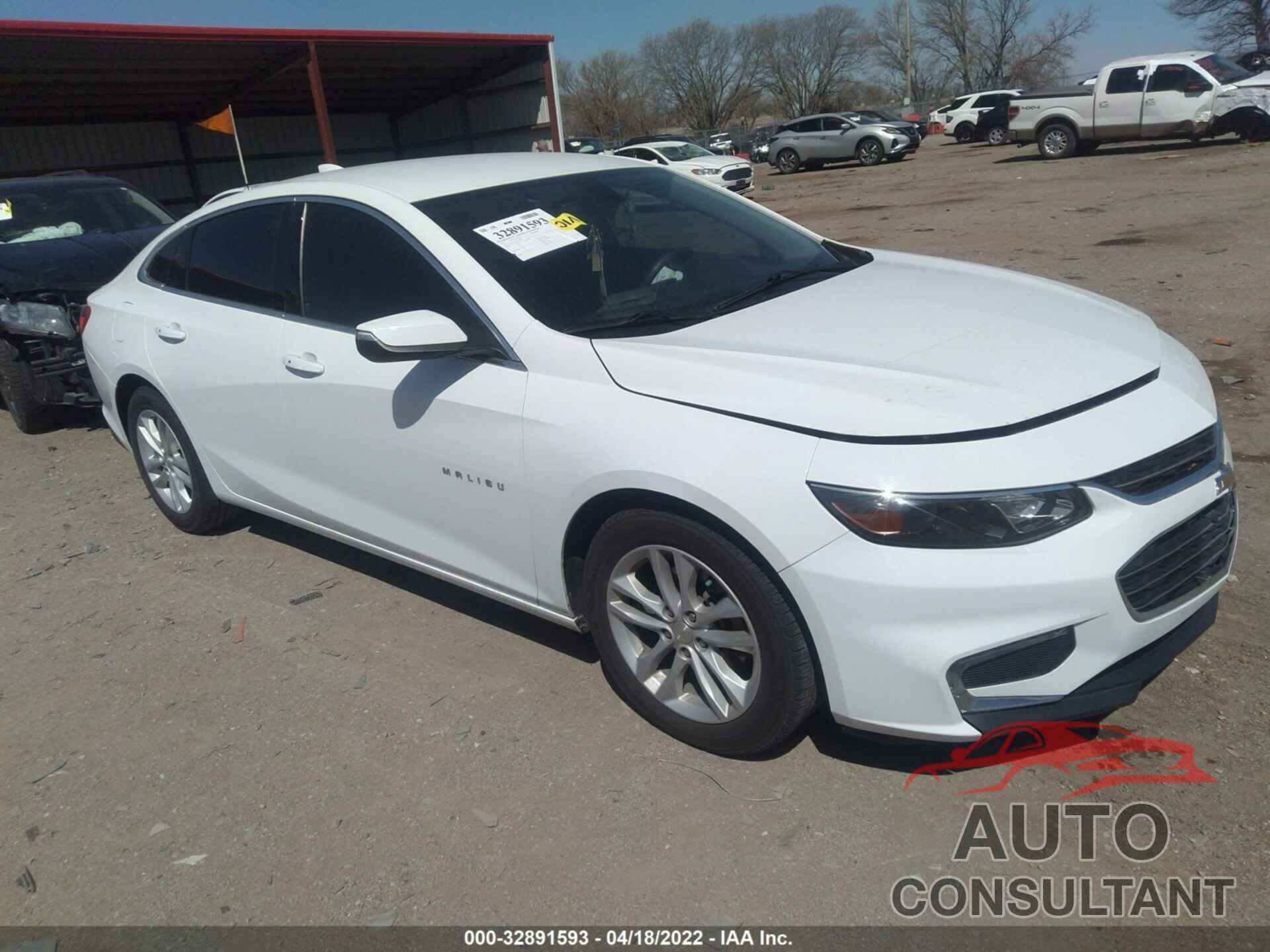 CHEVROLET MALIBU 2017 - 1G1ZE5ST8HF126668