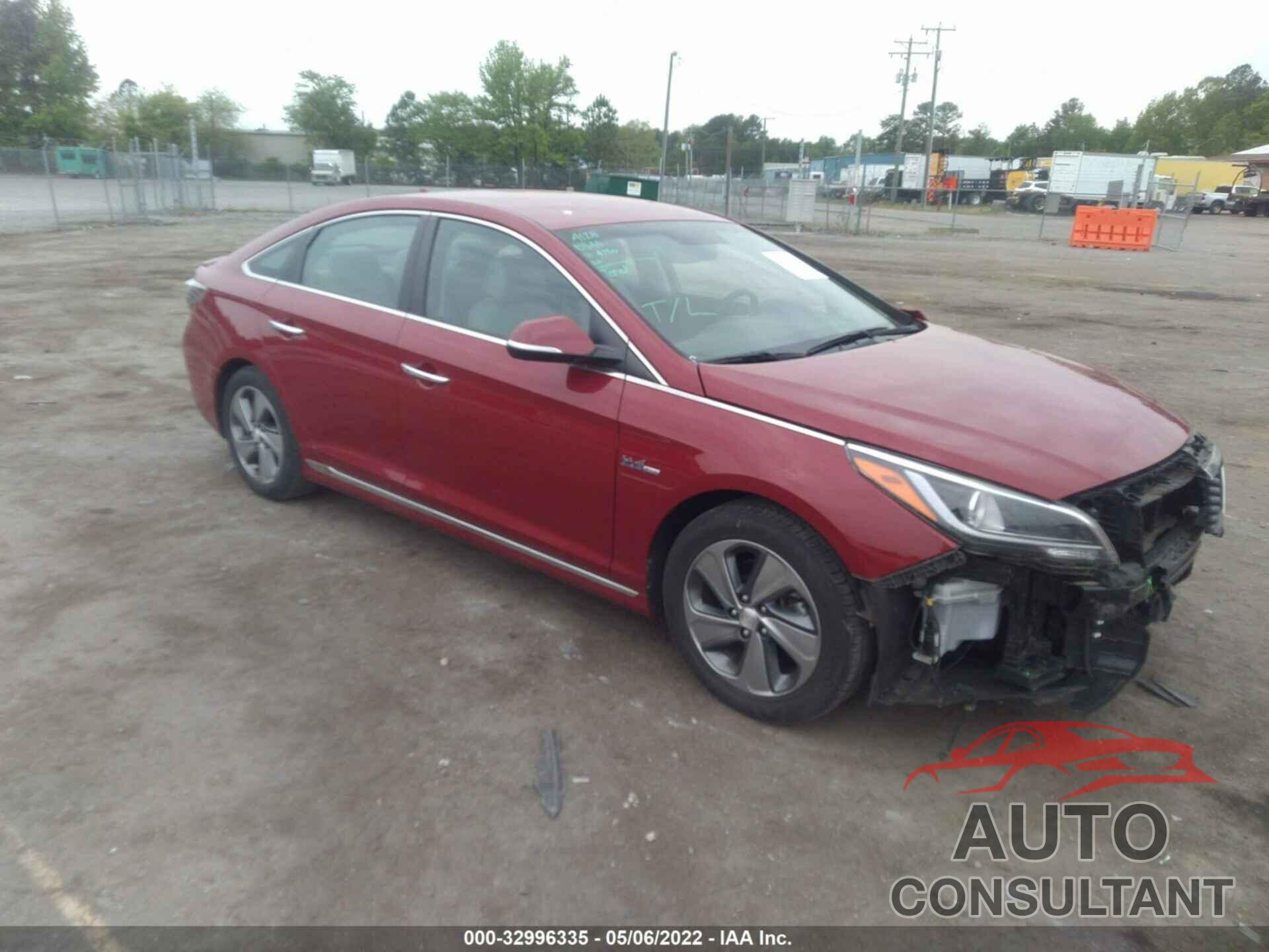 HYUNDAI SONATA HYBRID 2016 - KMHE34L1XGA017946