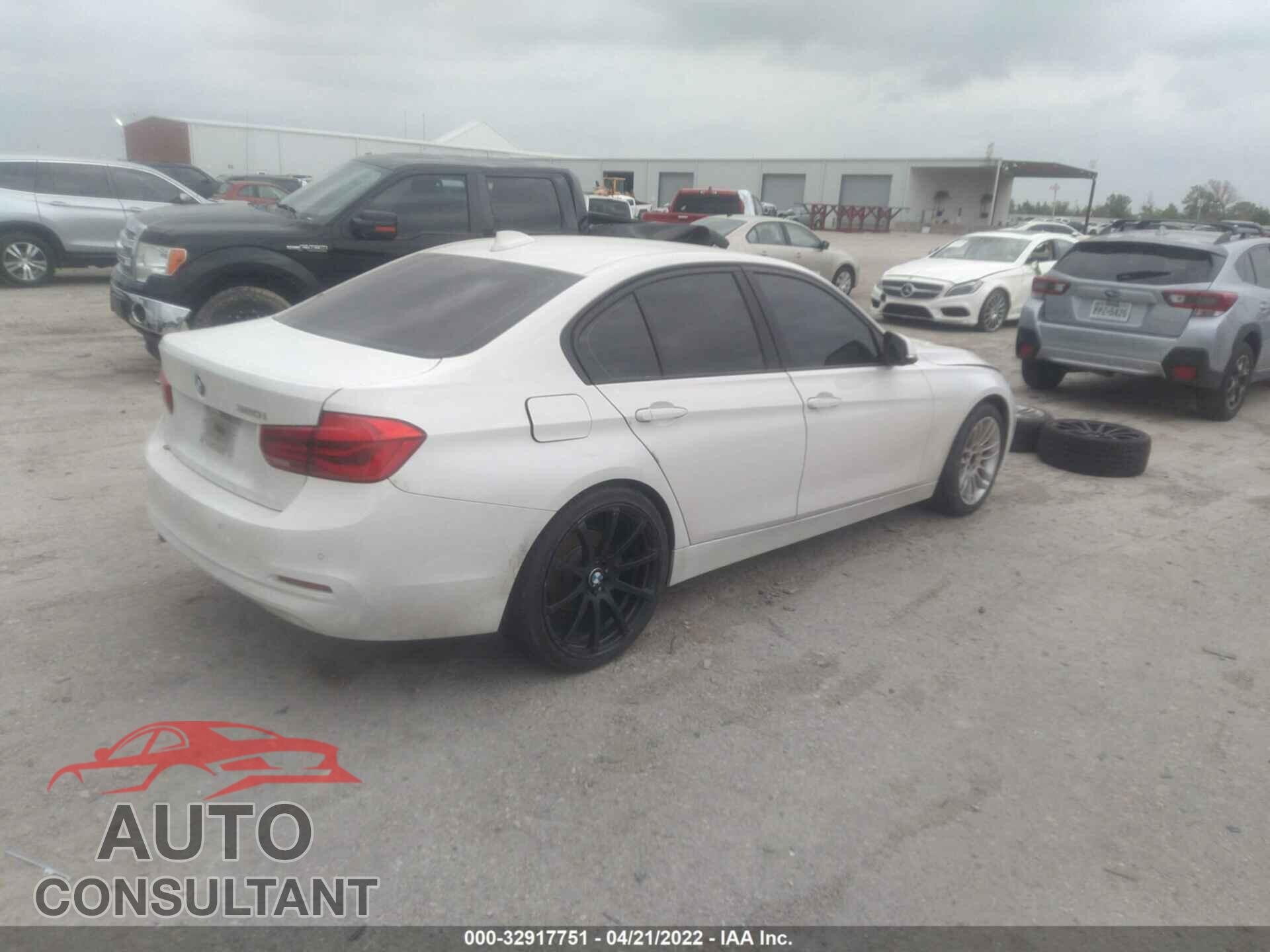 BMW 3 SERIES 2016 - WBA8E1G51GNU11073