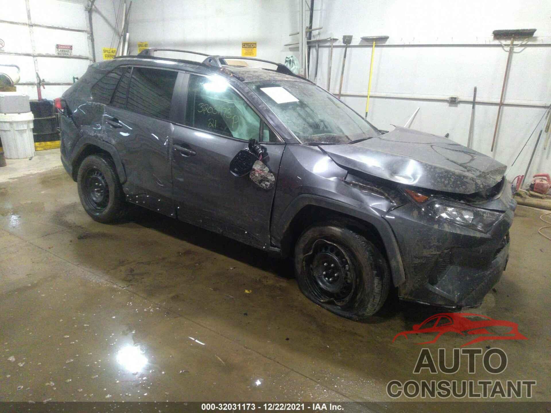 TOYOTA RAV4 2021 - 2T3G1RFV4MC162557