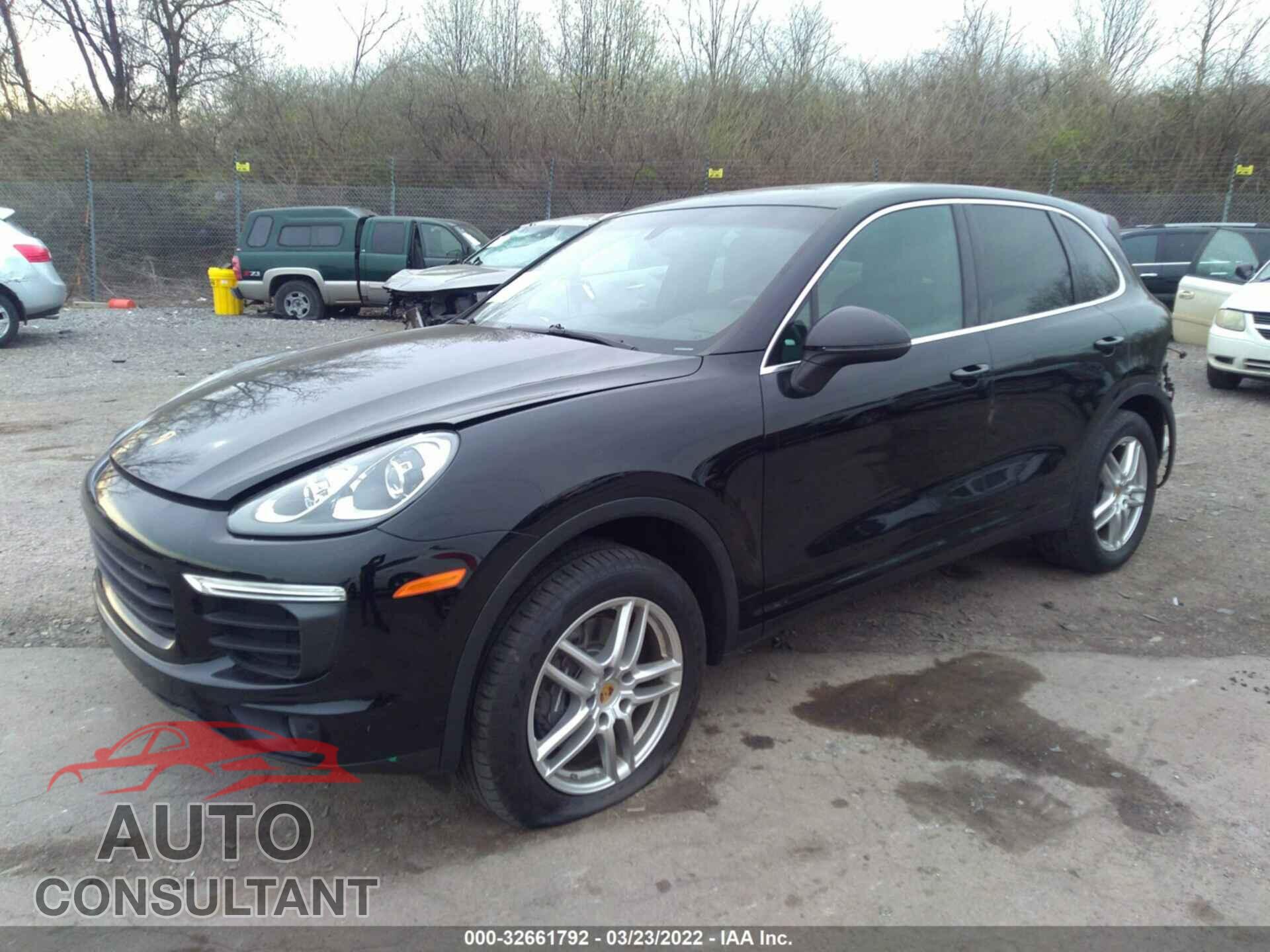 PORSCHE CAYENNE 2016 - WP1AA2A2XGLA10944