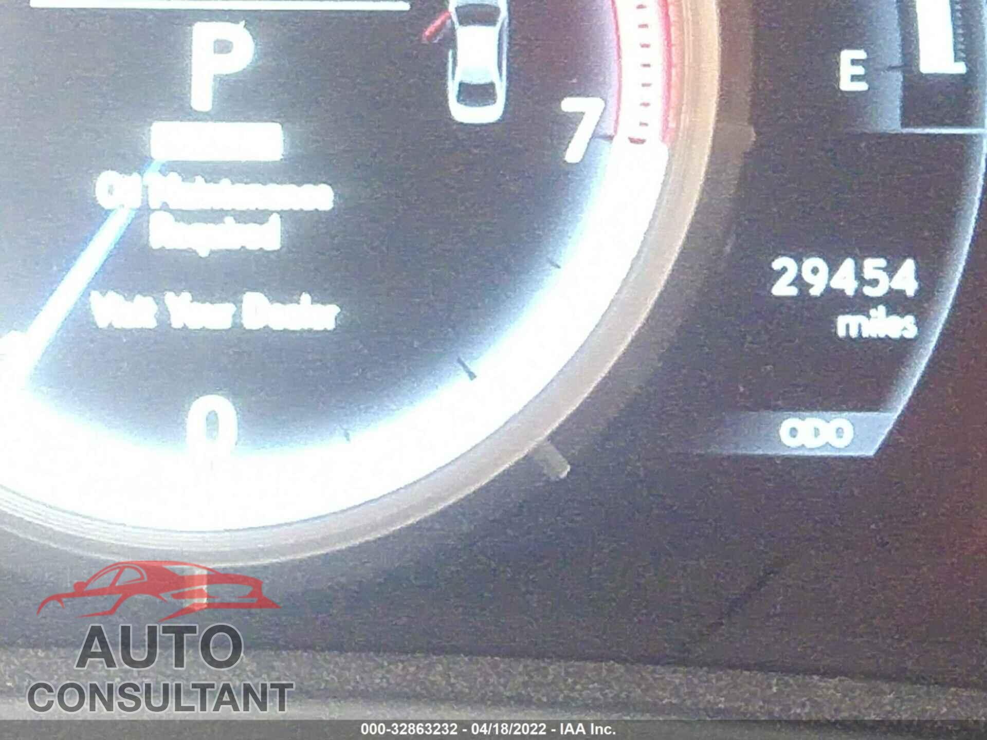 LEXUS IS 2017 - JTHBA1D21H5052581