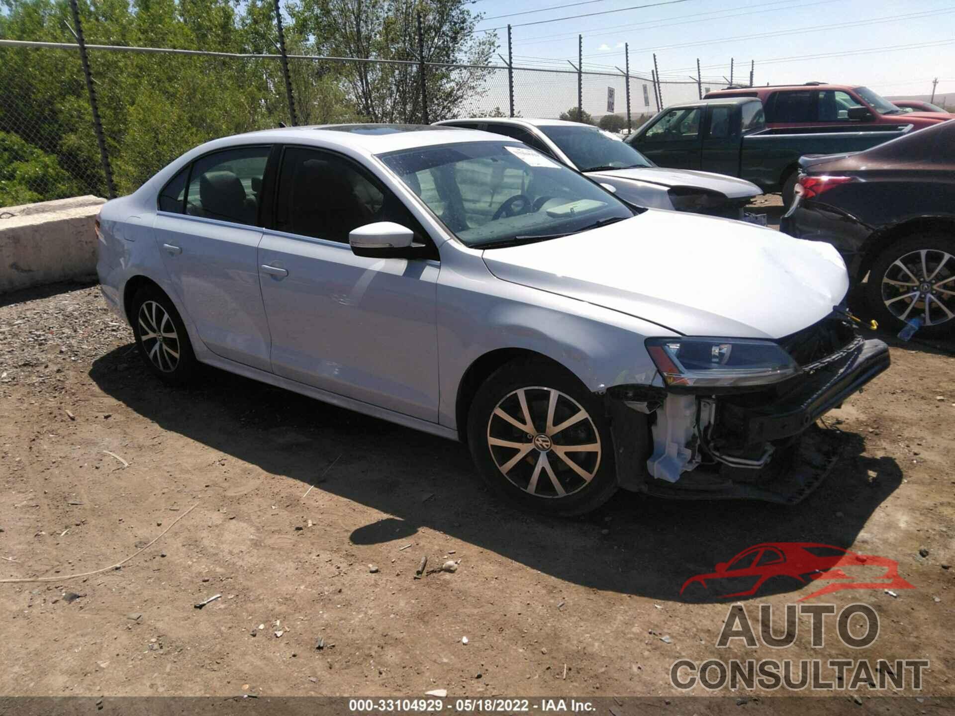 VOLKSWAGEN JETTA 2017 - 3VWDB7AJ4HM237088