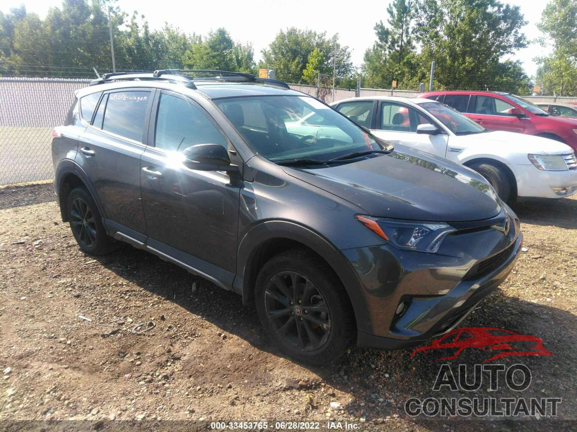 TOYOTA RAV4 2018 - 2T3RFREV0JW832644