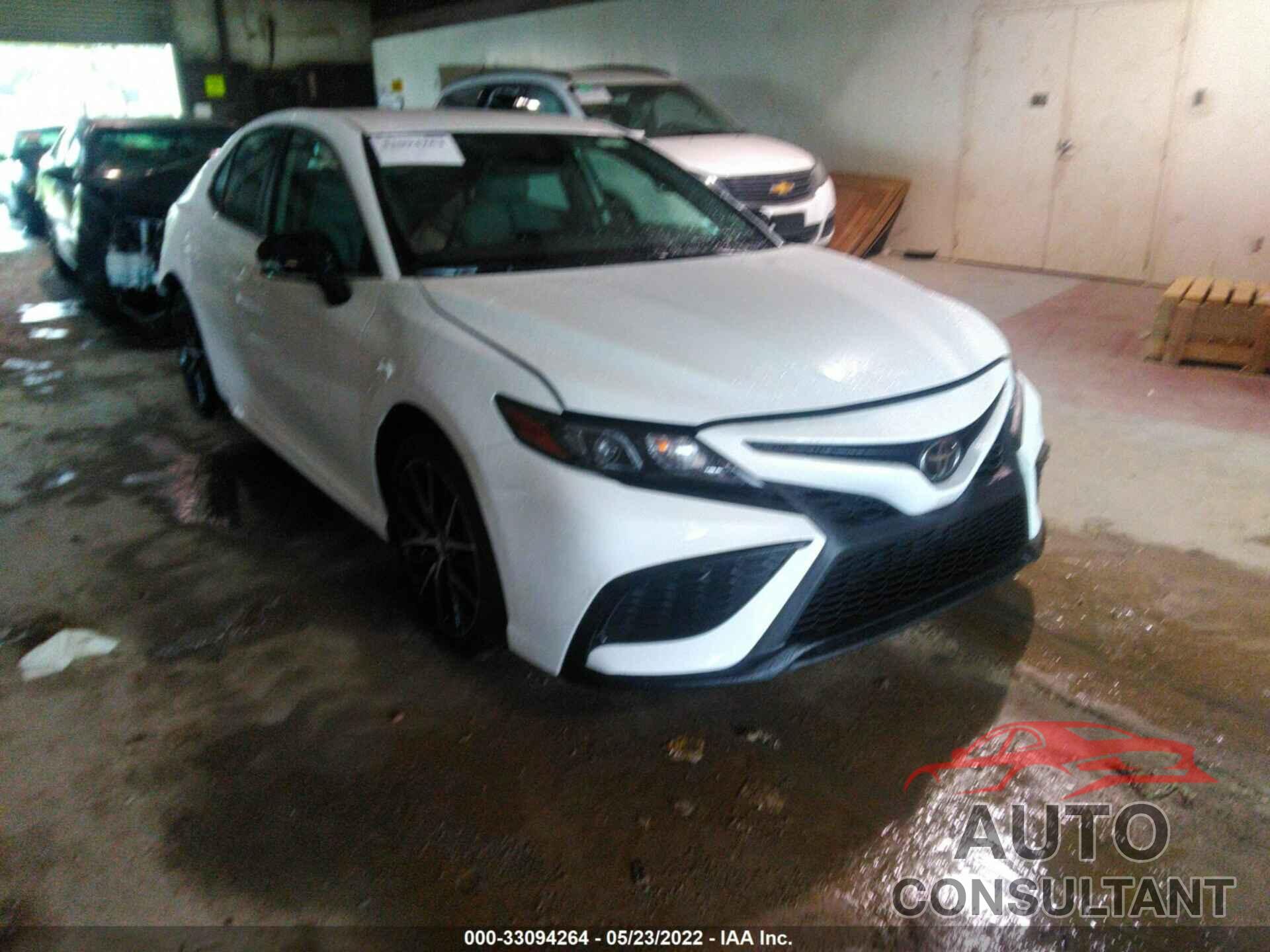 TOYOTA CAMRY 2022 - 4T1G11AK7NU663319