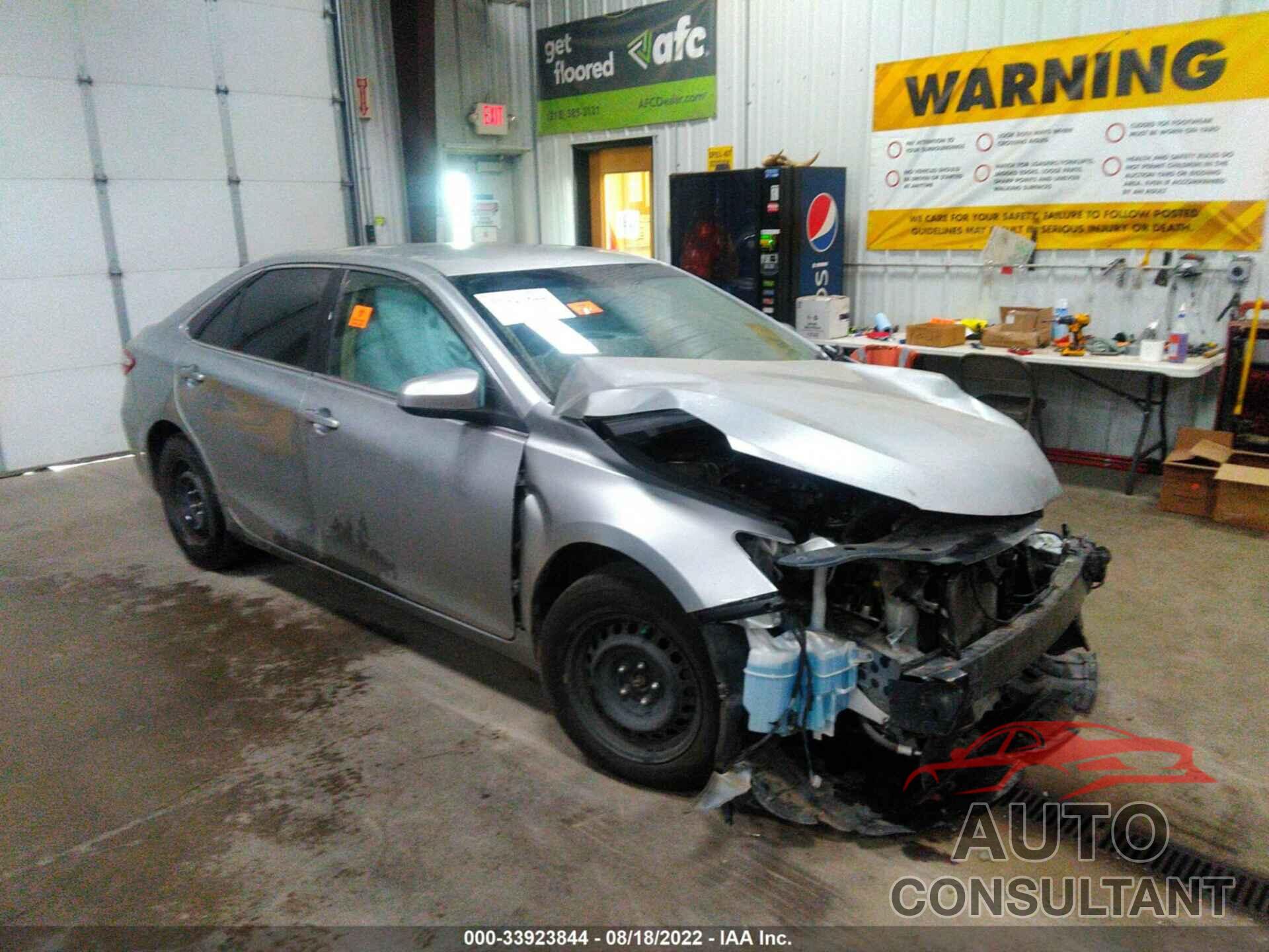 TOYOTA CAMRY 2015 - 4T4BF1FK3FR508424