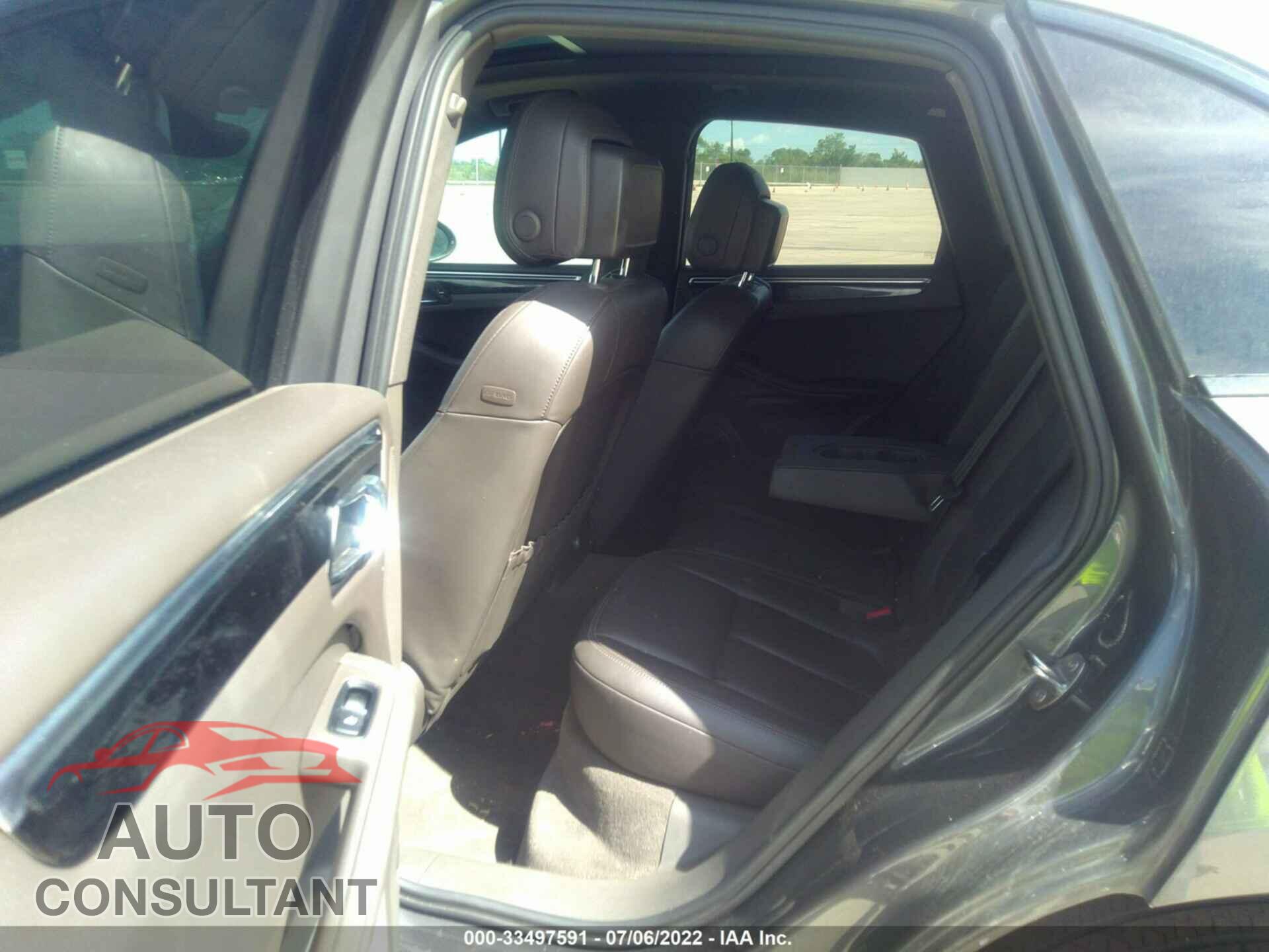 PORSCHE MACAN 2016 - WP1AB2A53GLB50342