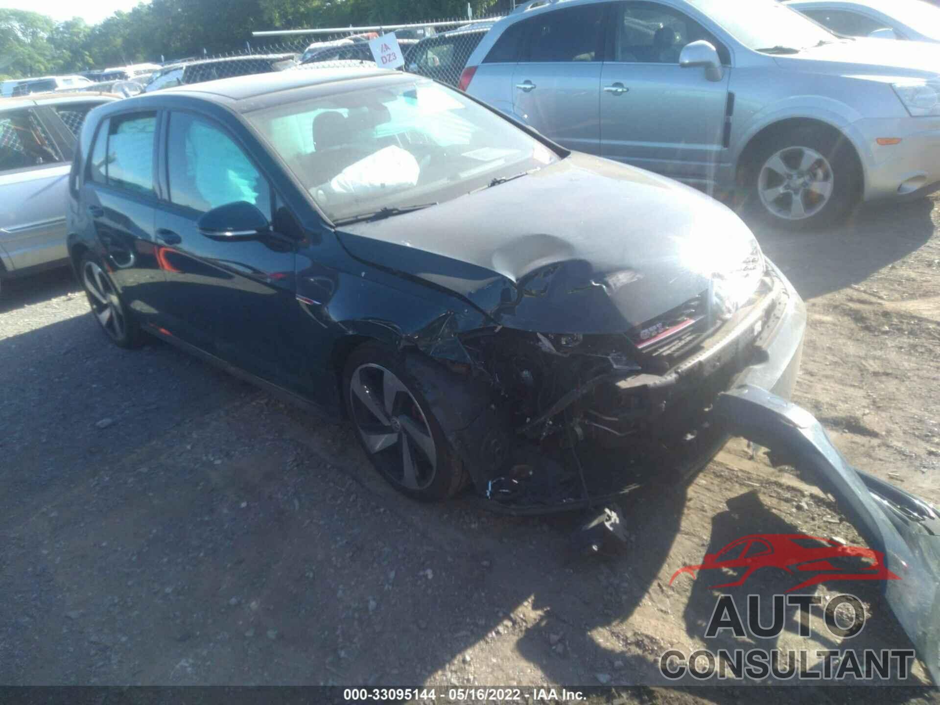 VOLKSWAGEN GOLF GTI 2019 - 3VW5T7AU3KM020246