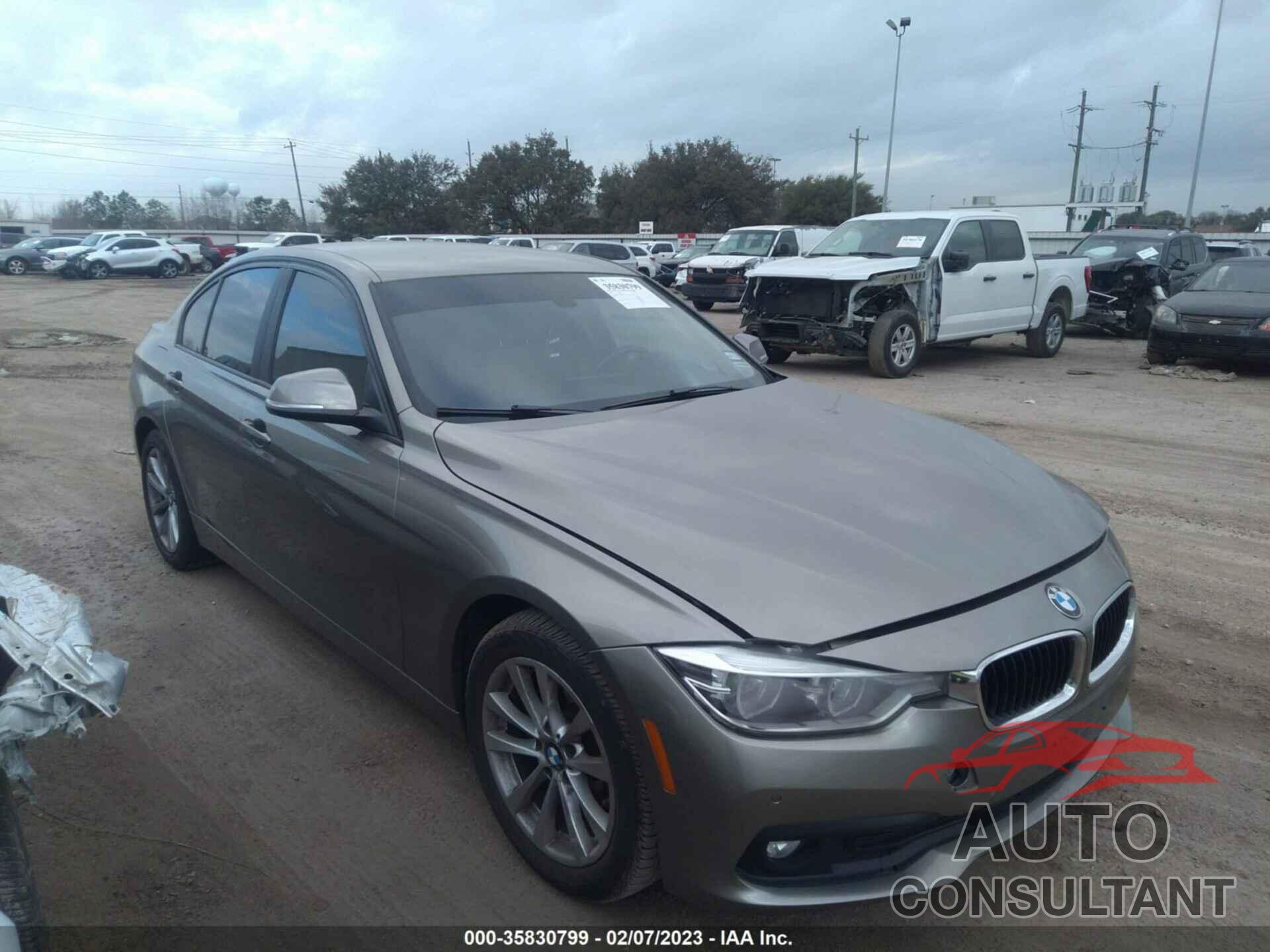 BMW 3 SERIES 2016 - WBA8E1G56GNU12364