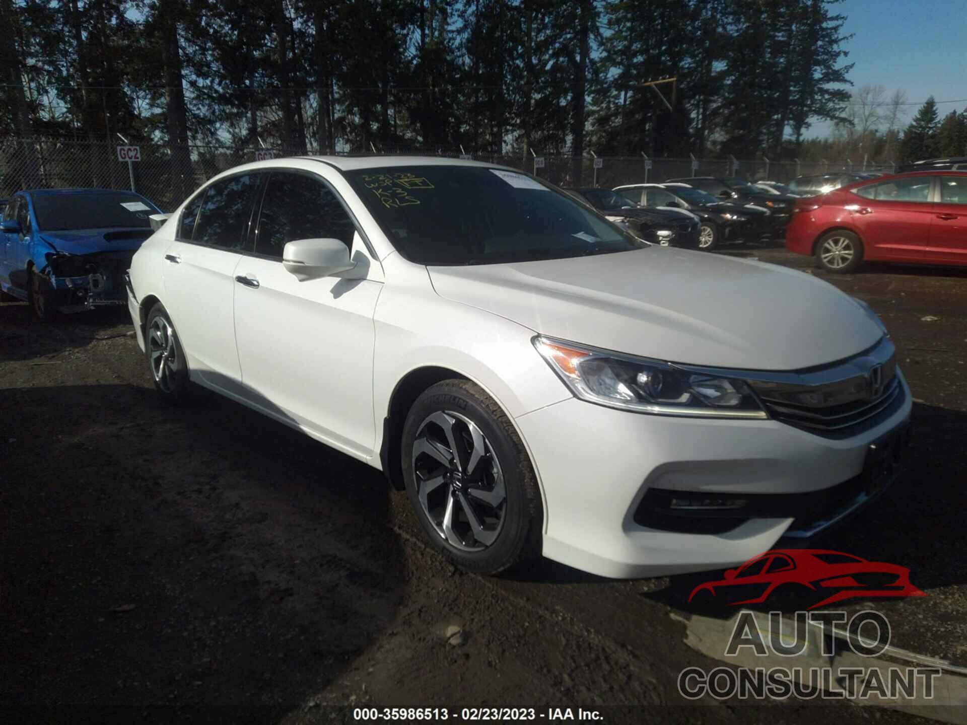 HONDA ACCORD SEDAN 2016 - 1HGCR3F09GA000564