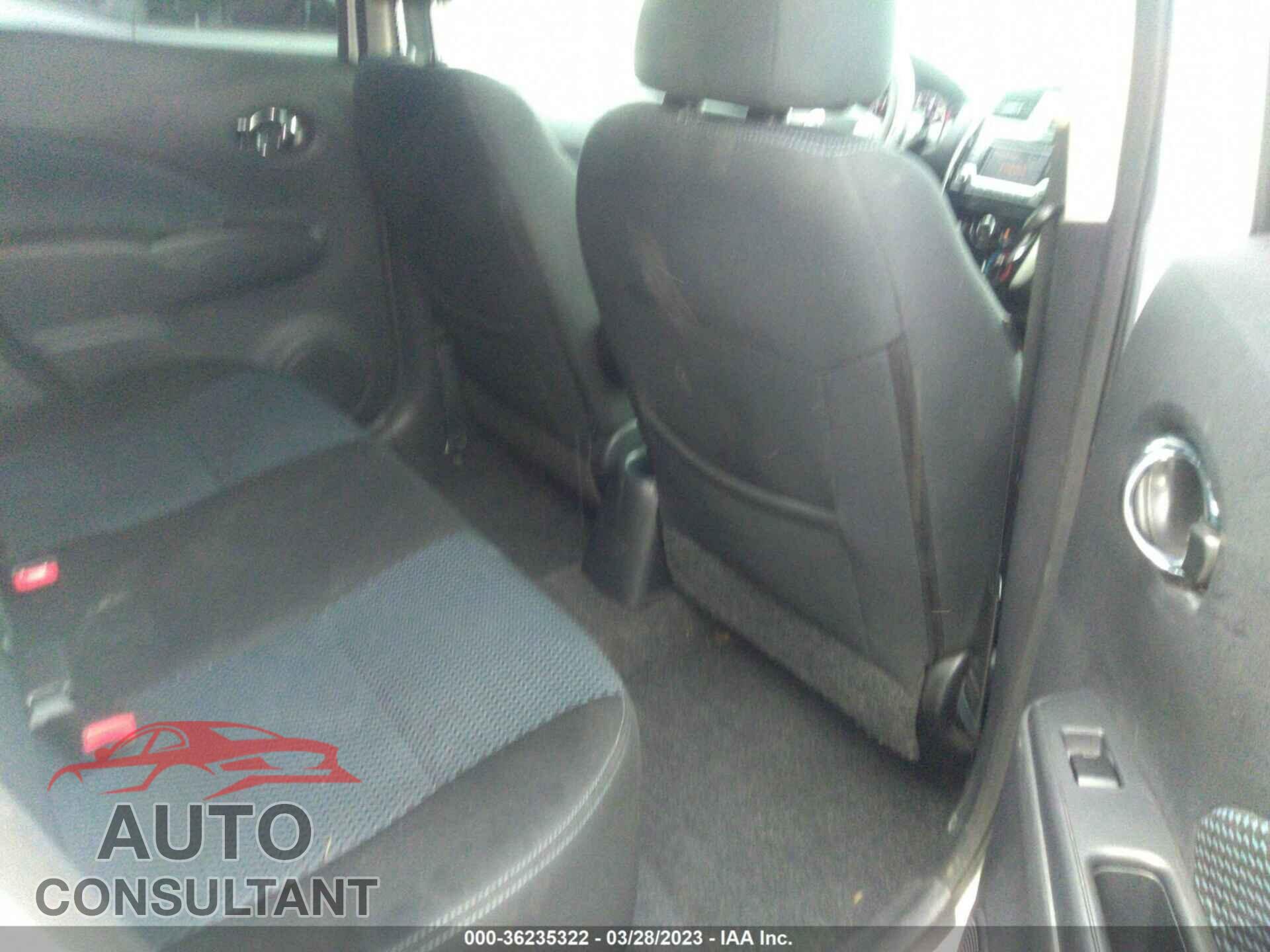 NISSAN VERSA NOTE 2015 - 3N1CE2CP7FL445532