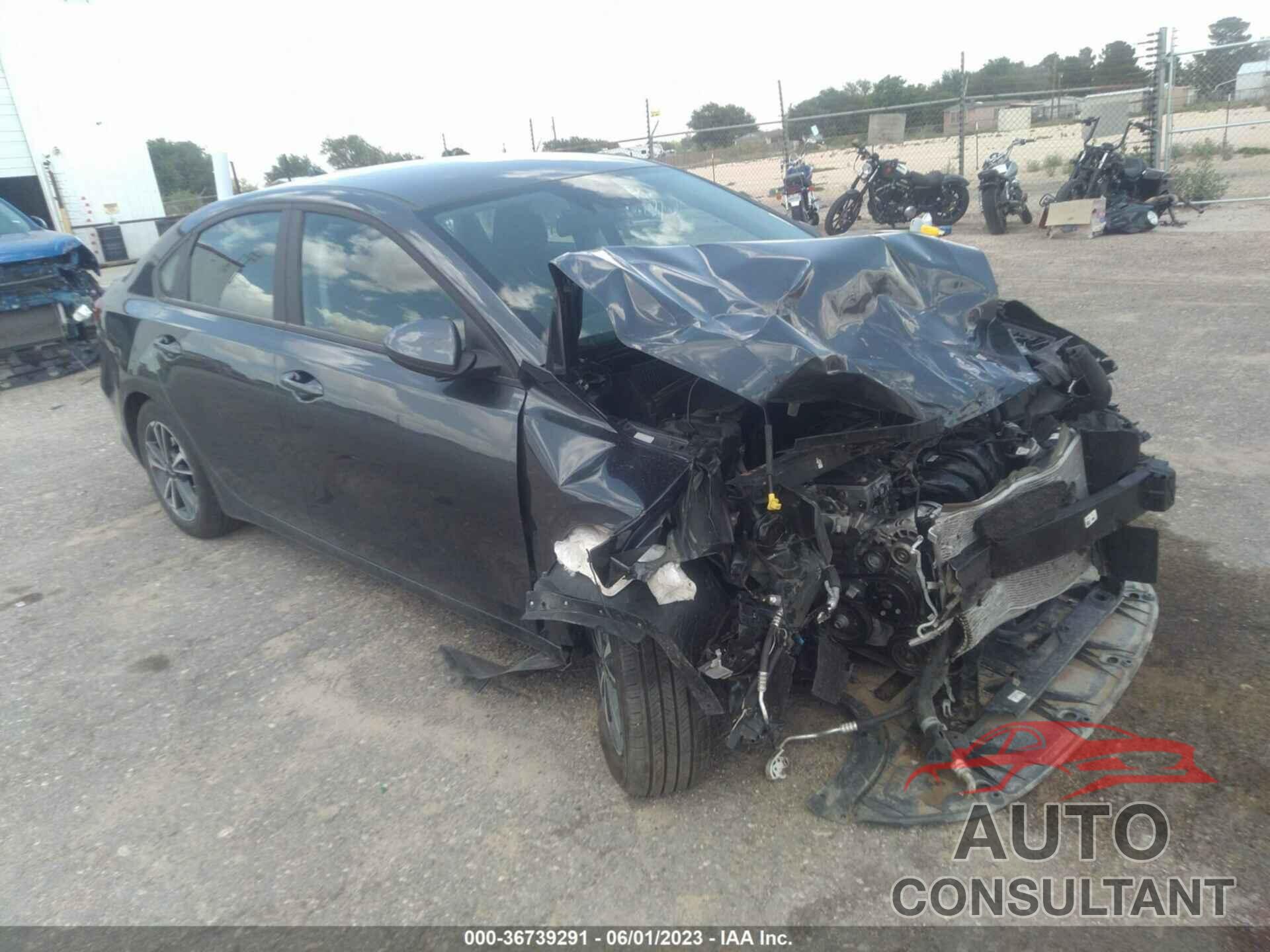 KIA FORTE 2023 - 3KPF24AD8PE567961