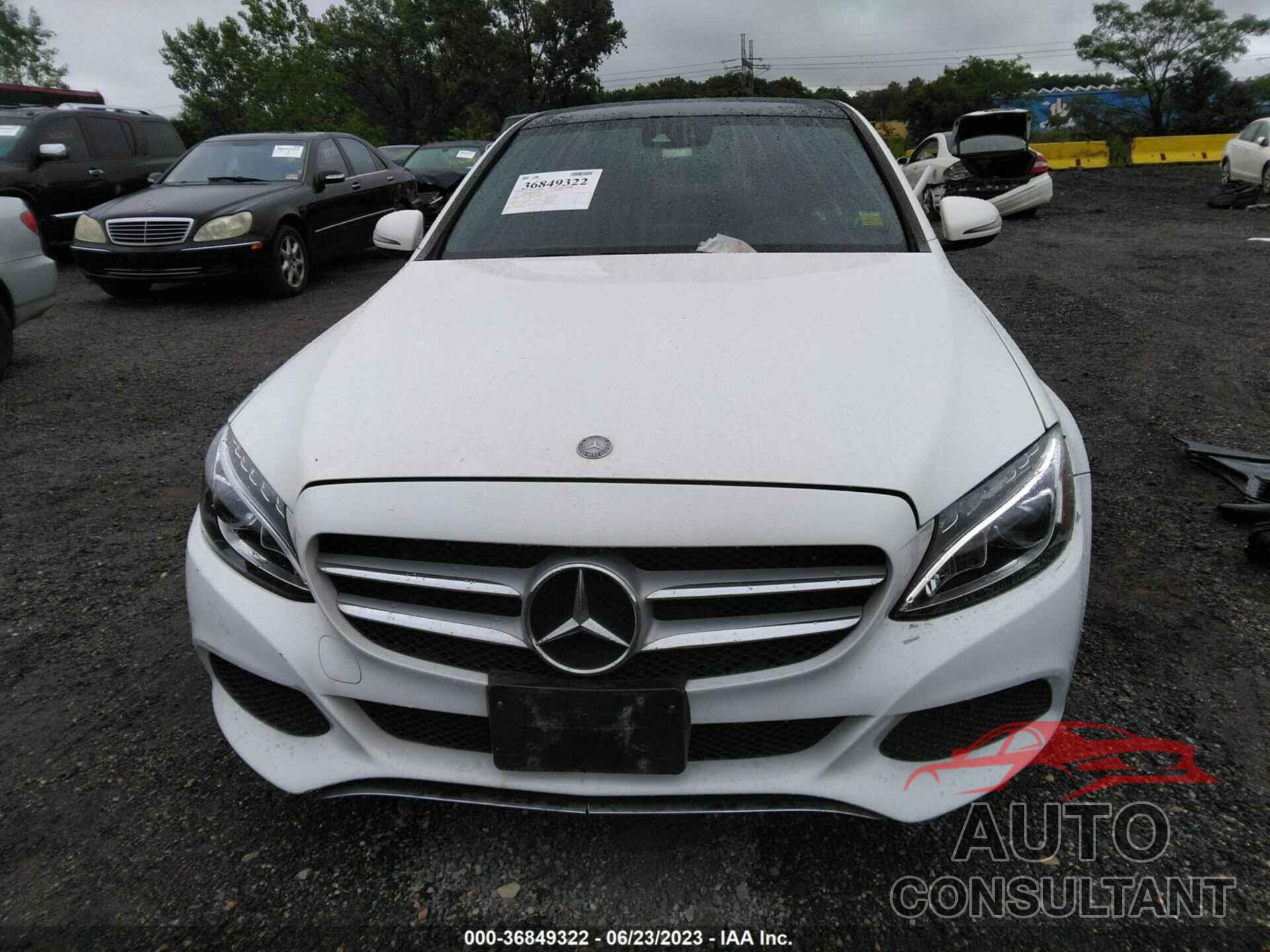 MERCEDES-BENZ C 300 2016 - 55SWF4KB0GU119014