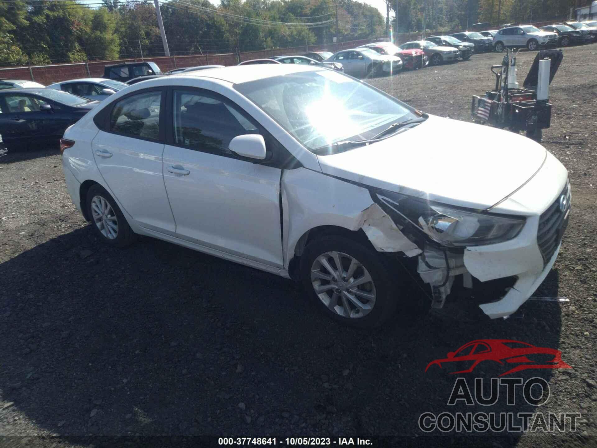 HYUNDAI ACCENT 2018 - 3KPC24A32JE022114