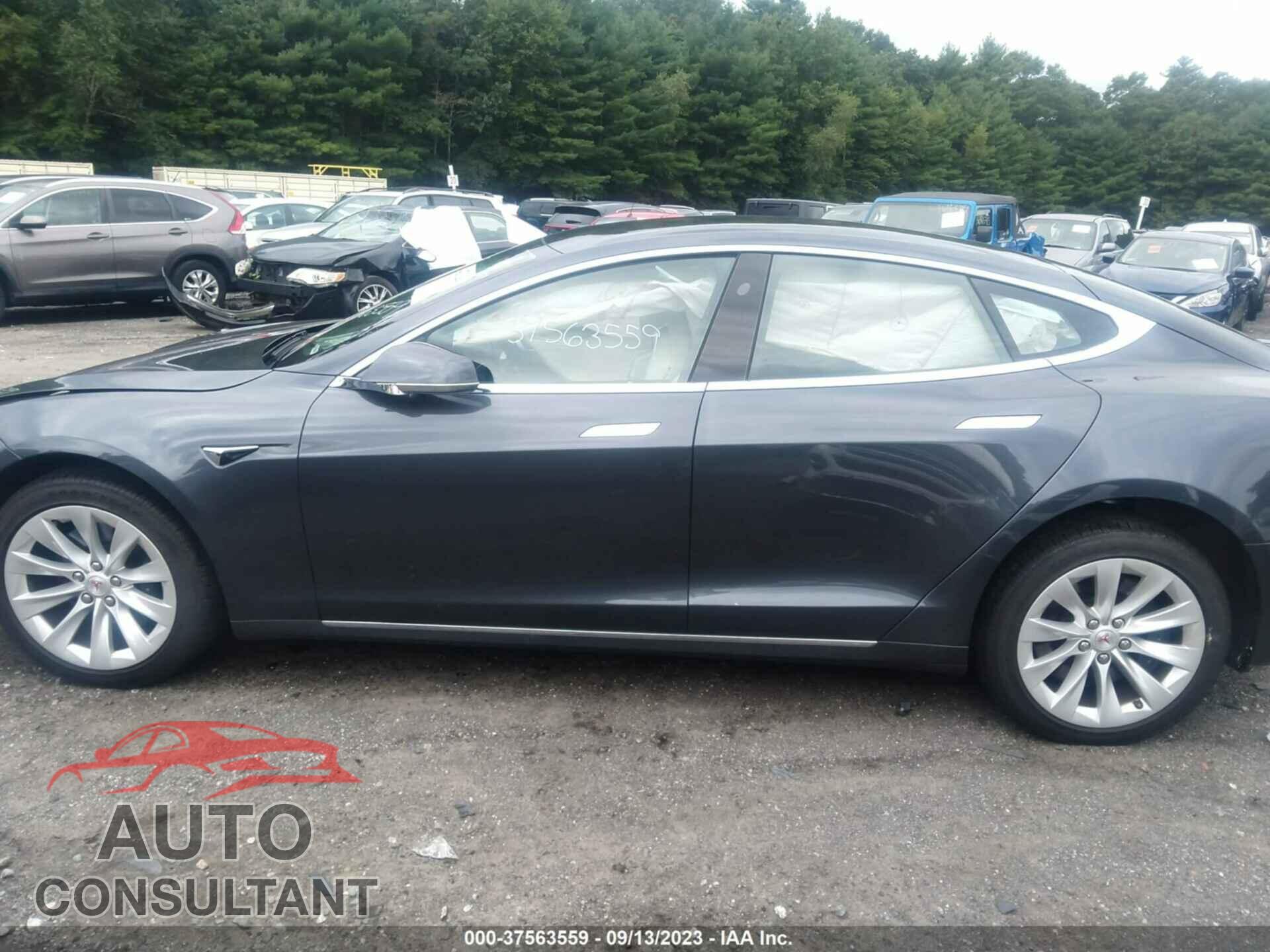 TESLA MODEL S 2018 - 5YJSA1E27JF284798