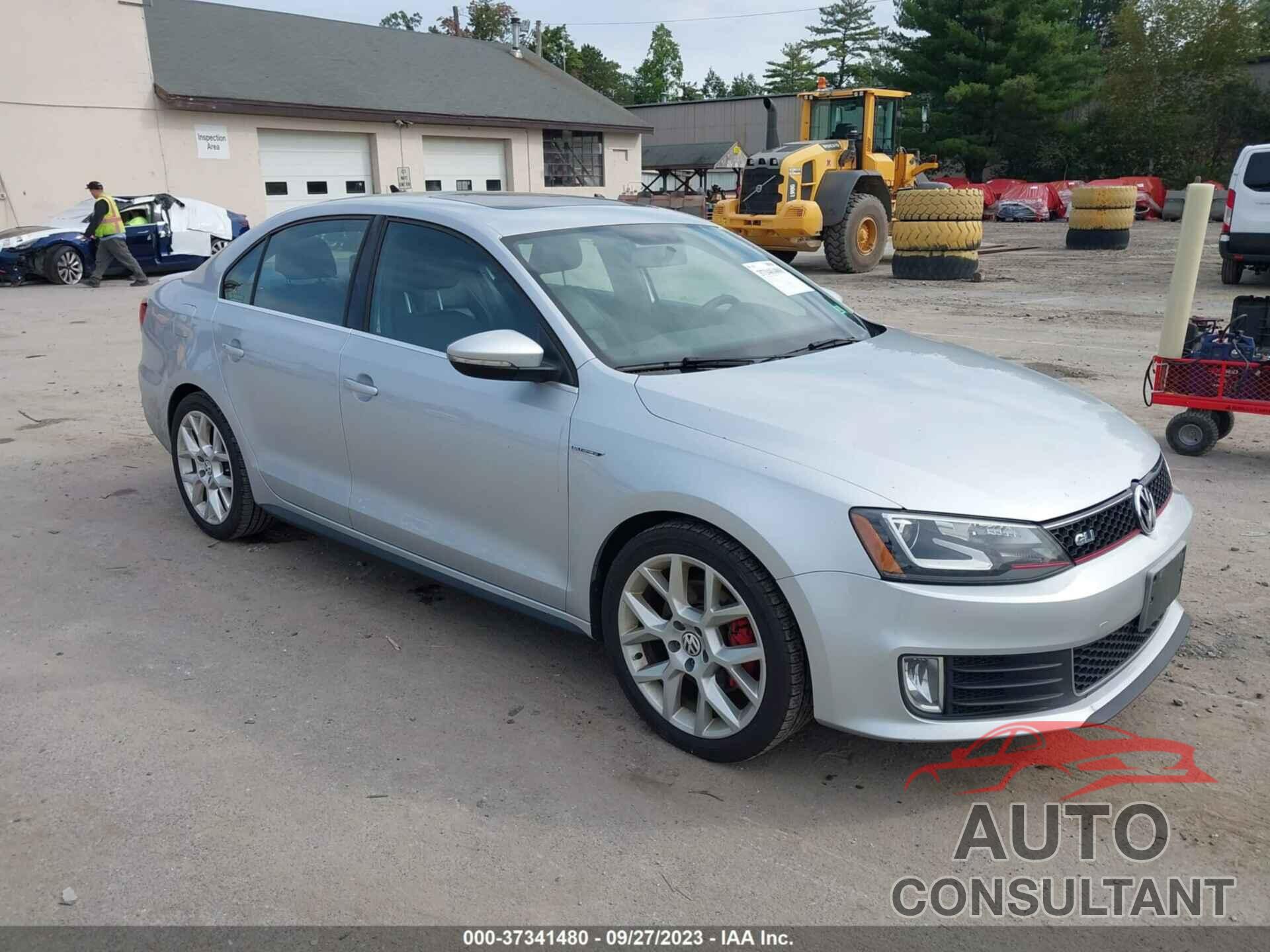 VOLKSWAGEN JETTA 2014 - 3VW5S7AJ6EM293596