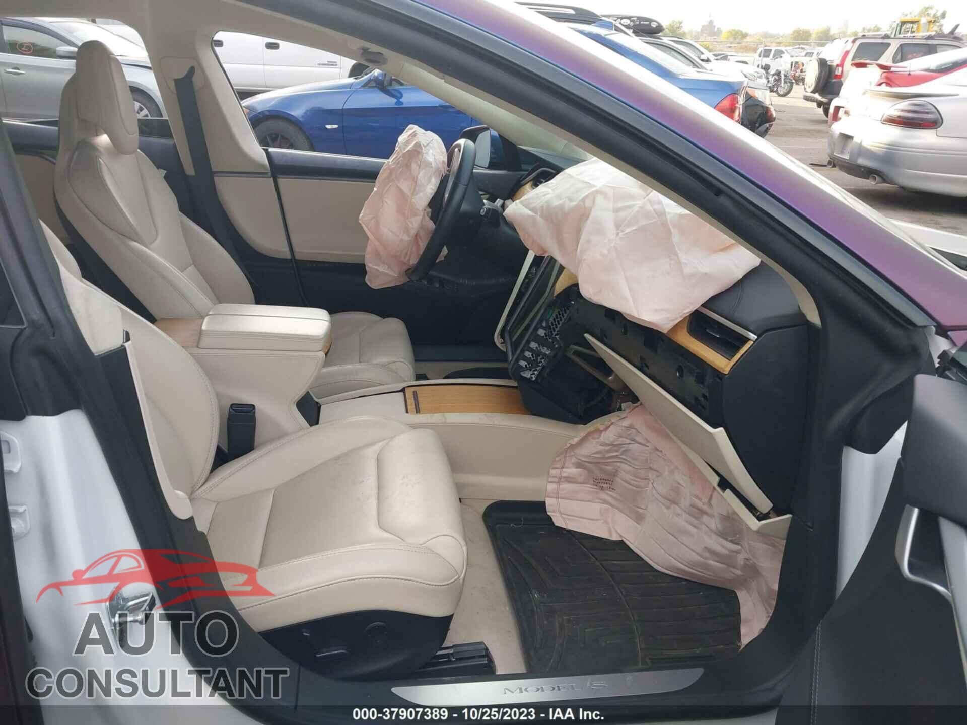 TESLA MODEL S 2018 - 5YJSA1E23JF267450