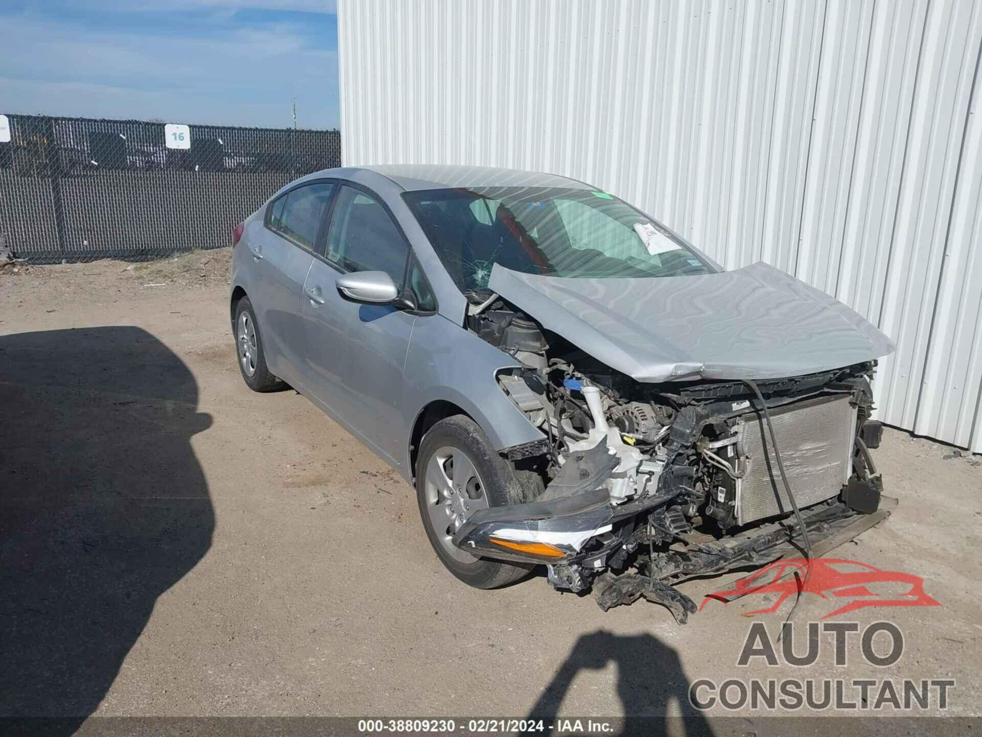 KIA FORTE 2017 - 3KPFK4A77HE156983