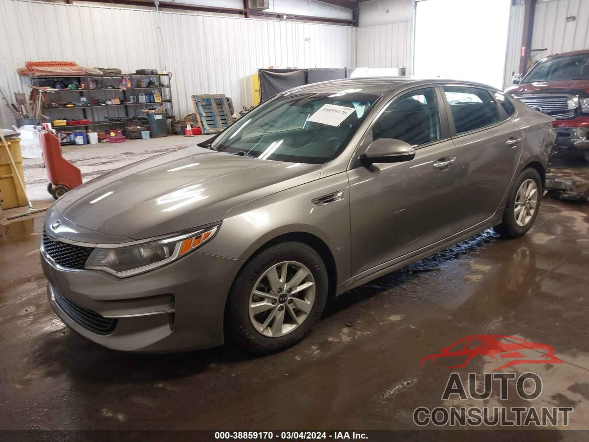 KIA OPTIMA 2018 - 5XXGT4L34JG220387