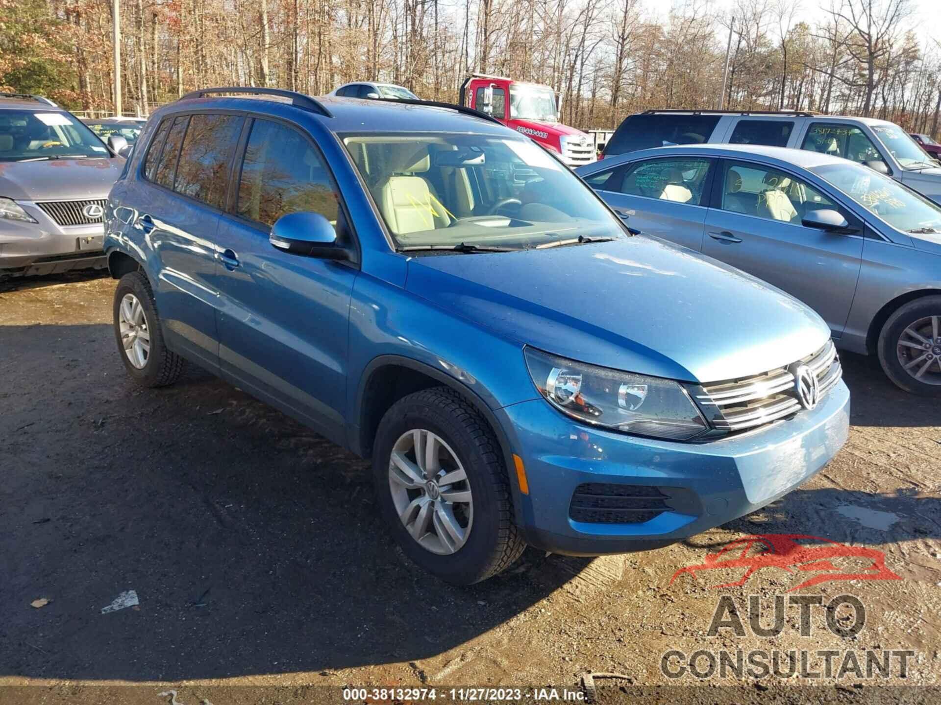 VOLKSWAGEN TIGUAN 2017 - WVGAV7AX9HW509888