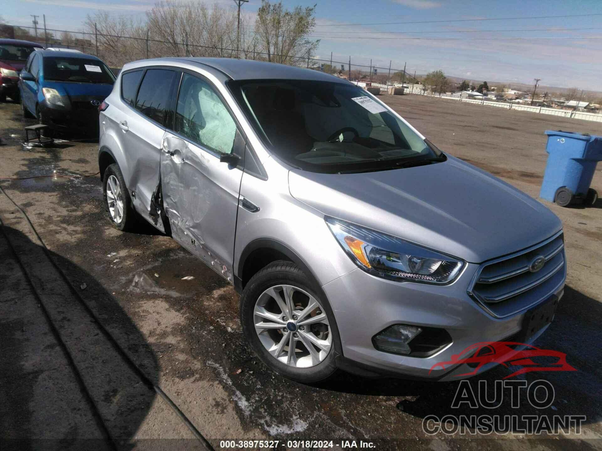 FORD ESCAPE 2019 - 1FMCU9GD1KUA05570