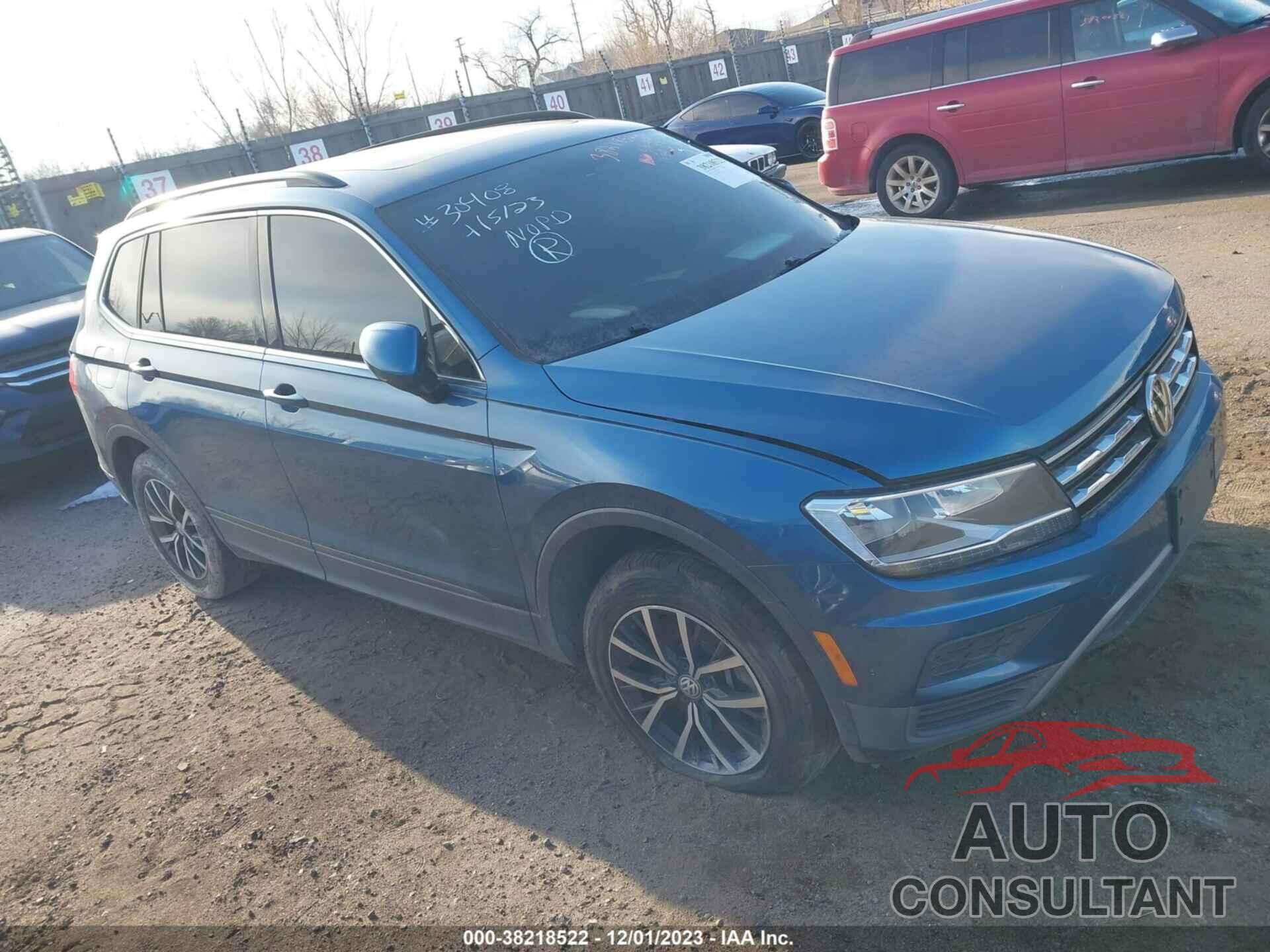 VOLKSWAGEN TIGUAN 2019 - 3VV2B7AX9KM093156