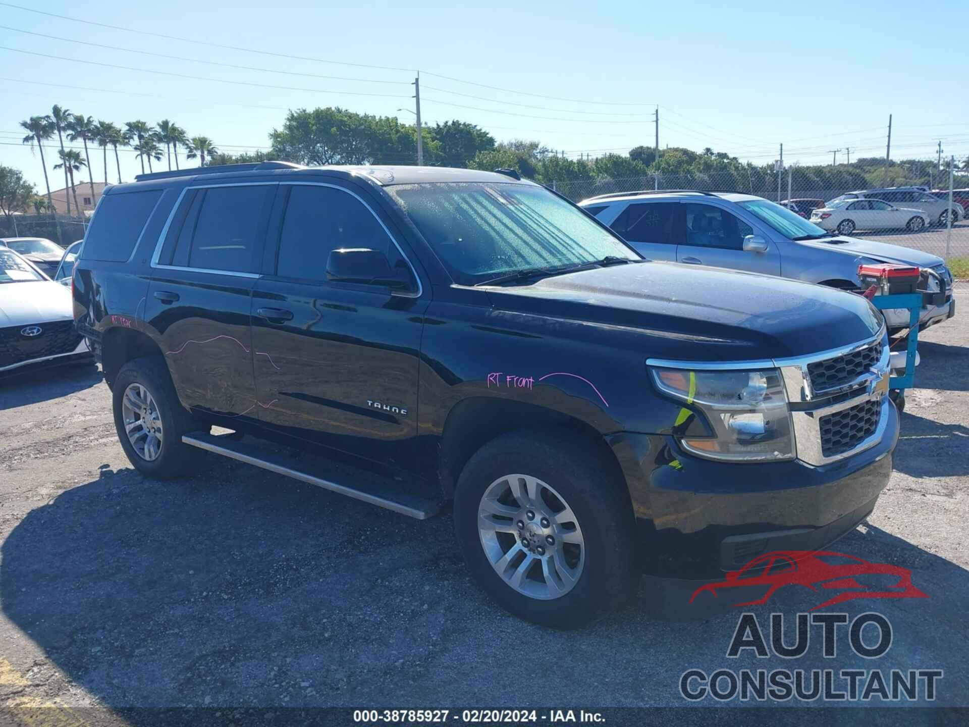 CHEVROLET TAHOE 2018 - 1GNSCBKC7JR131580