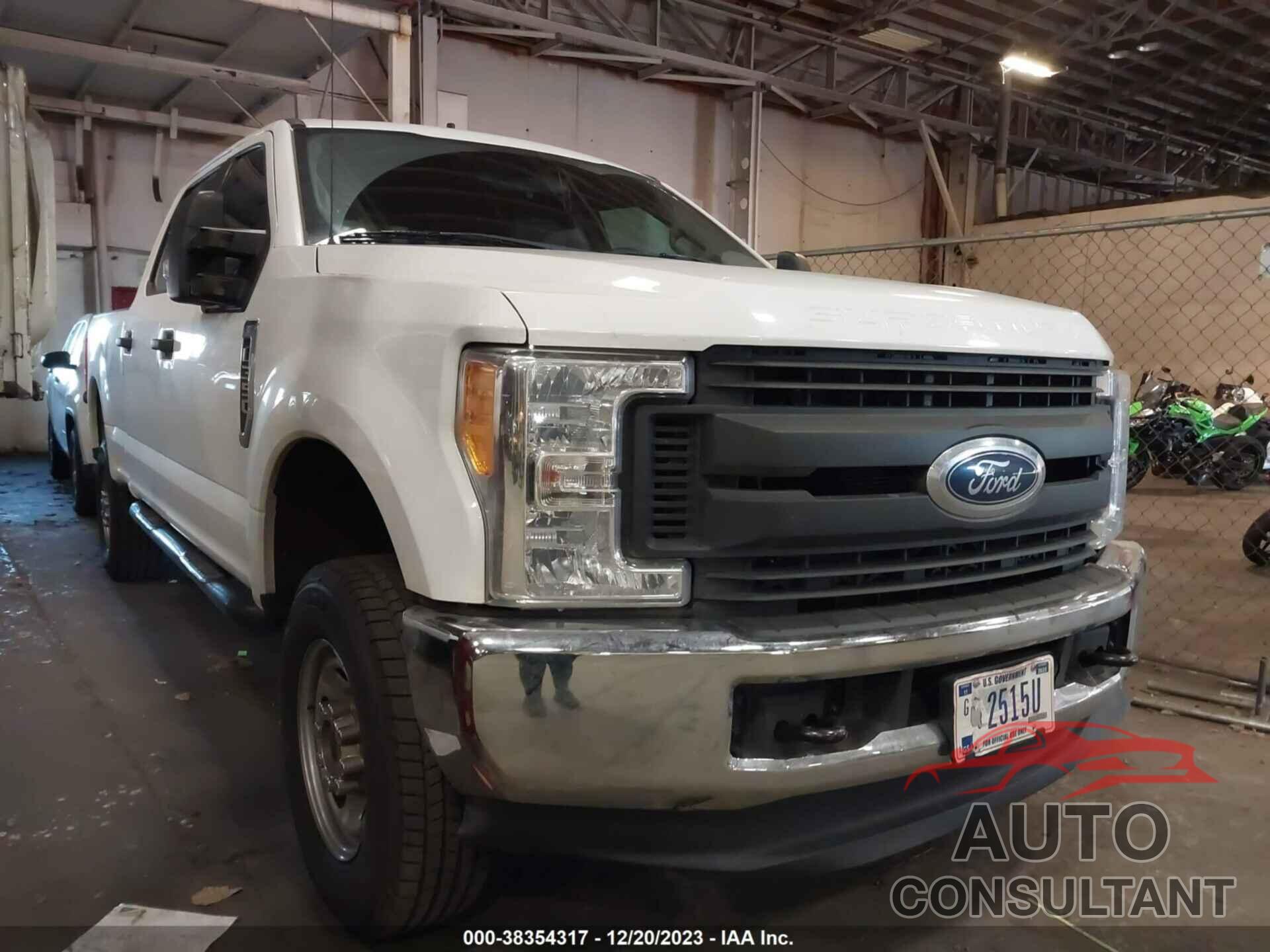 FORD F350 2017 - 1FT8W3B66HEE07548