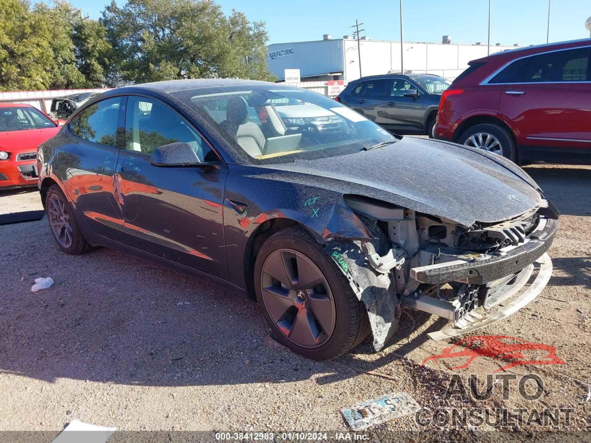 TESLA MODEL 3 2022 - 5YJ3E1EB7NF276134