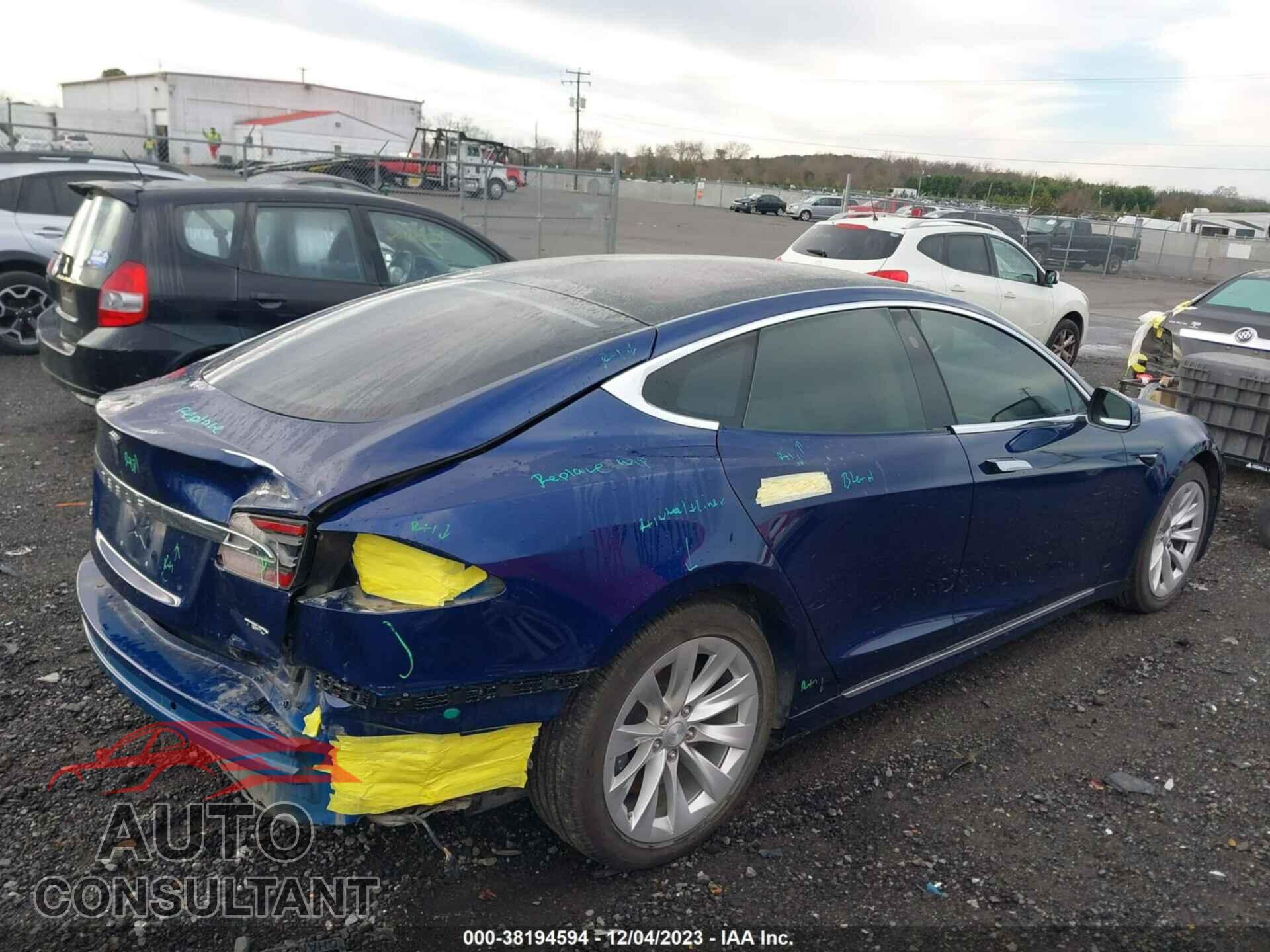 TESLA MODEL S 2018 - 5YJSA1E20JF262349