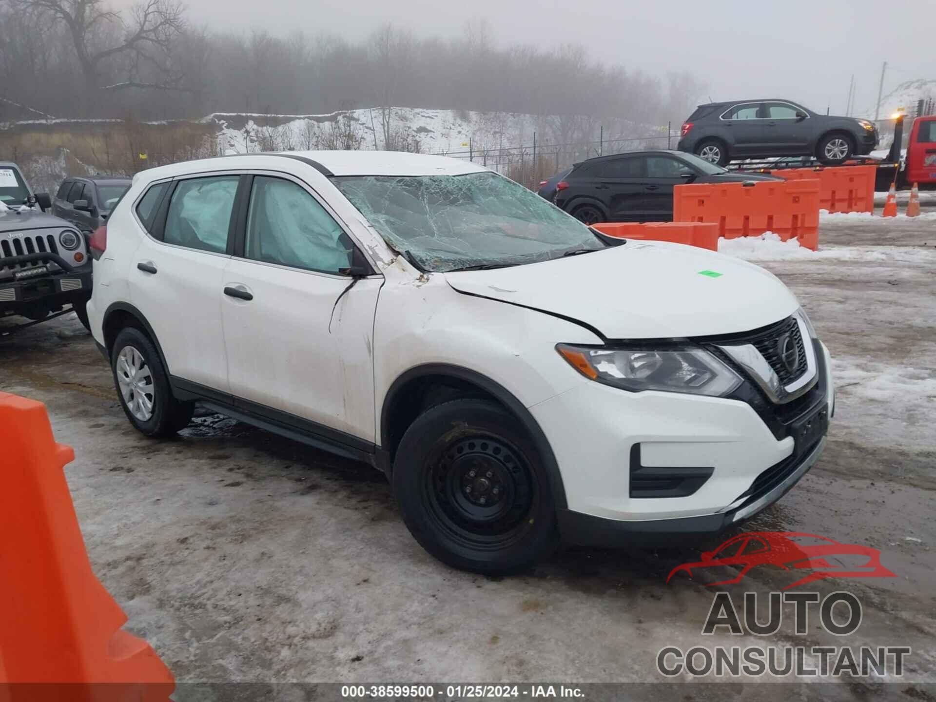 NISSAN ROGUE 2018 - KNMAT2MV2JP571883