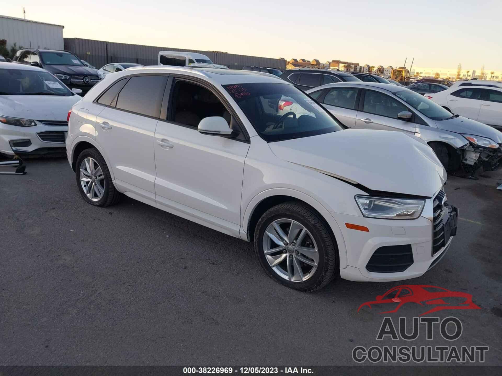 AUDI Q3 2017 - WA1ECCFS3HR002687