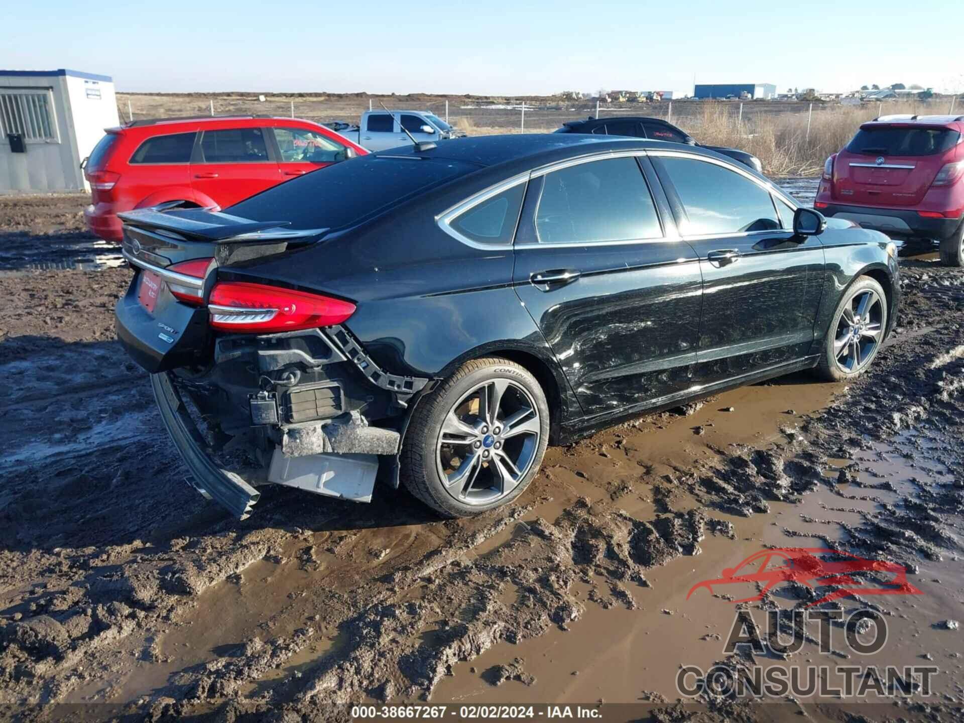 FORD FUSION 2018 - 3FA6P0VP2JR214278