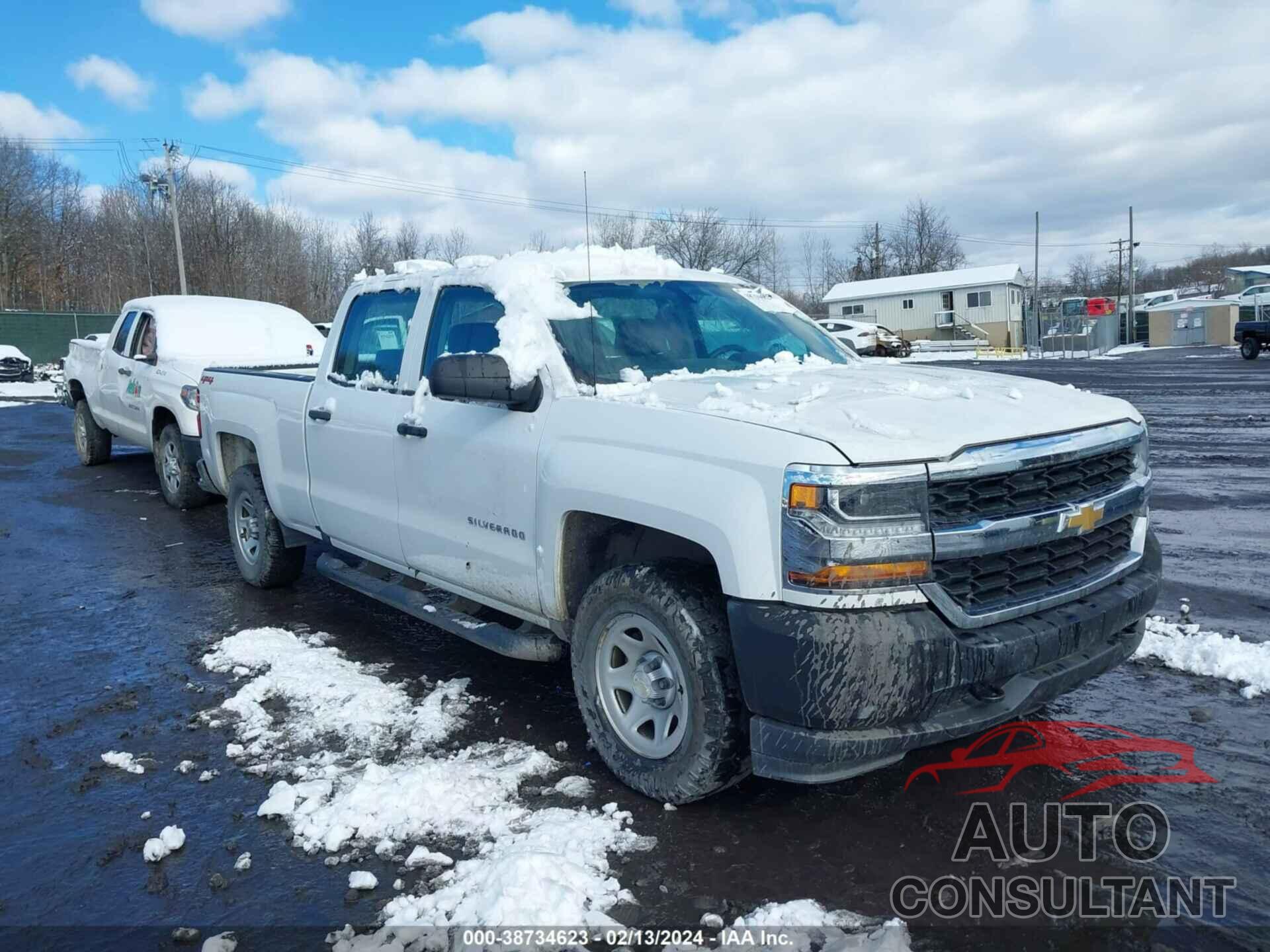 CHEVROLET SILVERADO 1500 2018 - 1GCUKNEC5JF232202