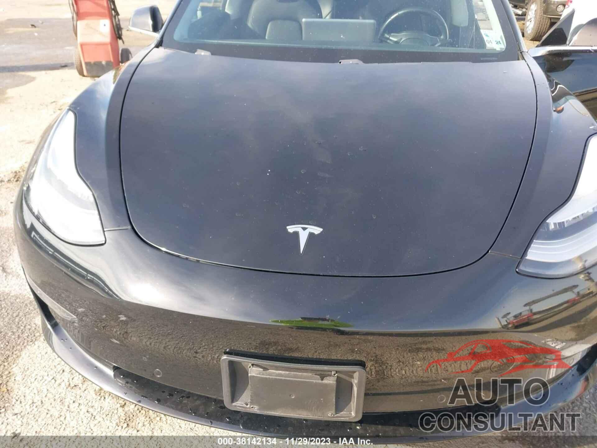 TESLA MODEL 3 2018 - 5YJ3E1EA9JF013998