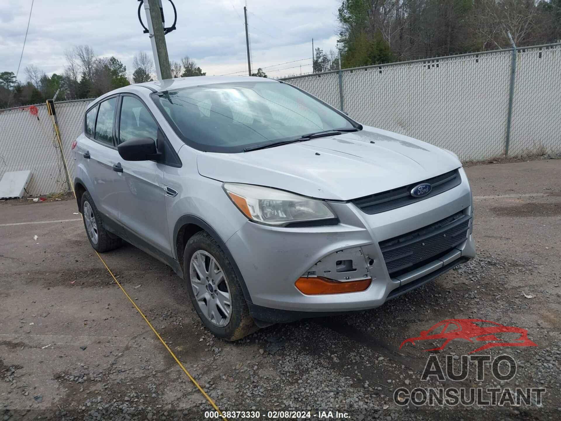 FORD ESCAPE 2016 - 1FMCU0F76GUC05861