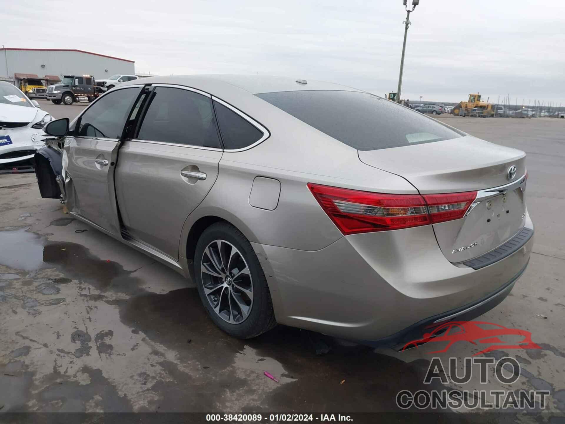 TOYOTA AVALON 2018 - 4T1BK1EBXJU265789