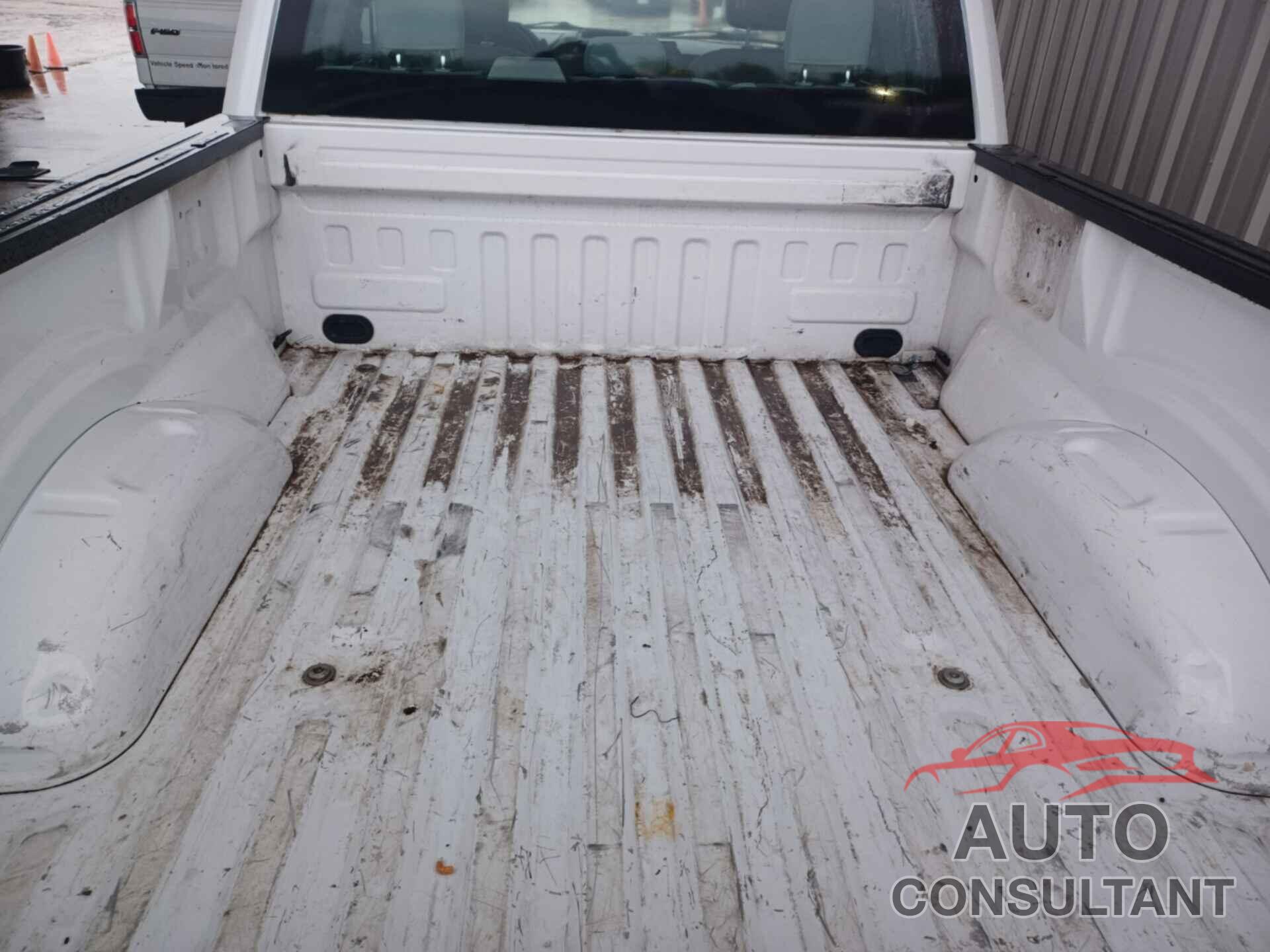 FORD F-150 2018 - 1FTFX1E52JKE18579