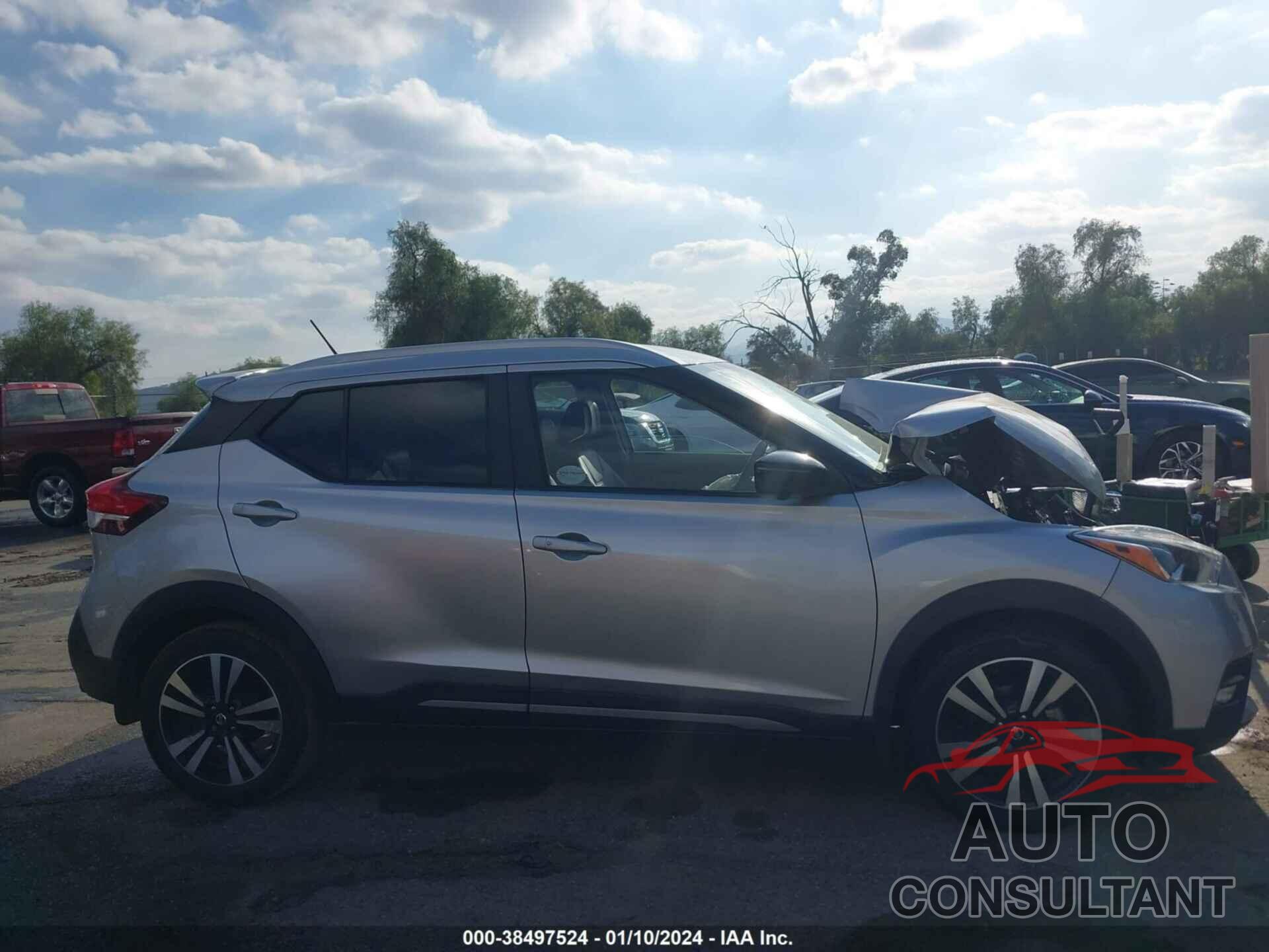 NISSAN KICKS 2019 - 3N1CP5CU7KL530978