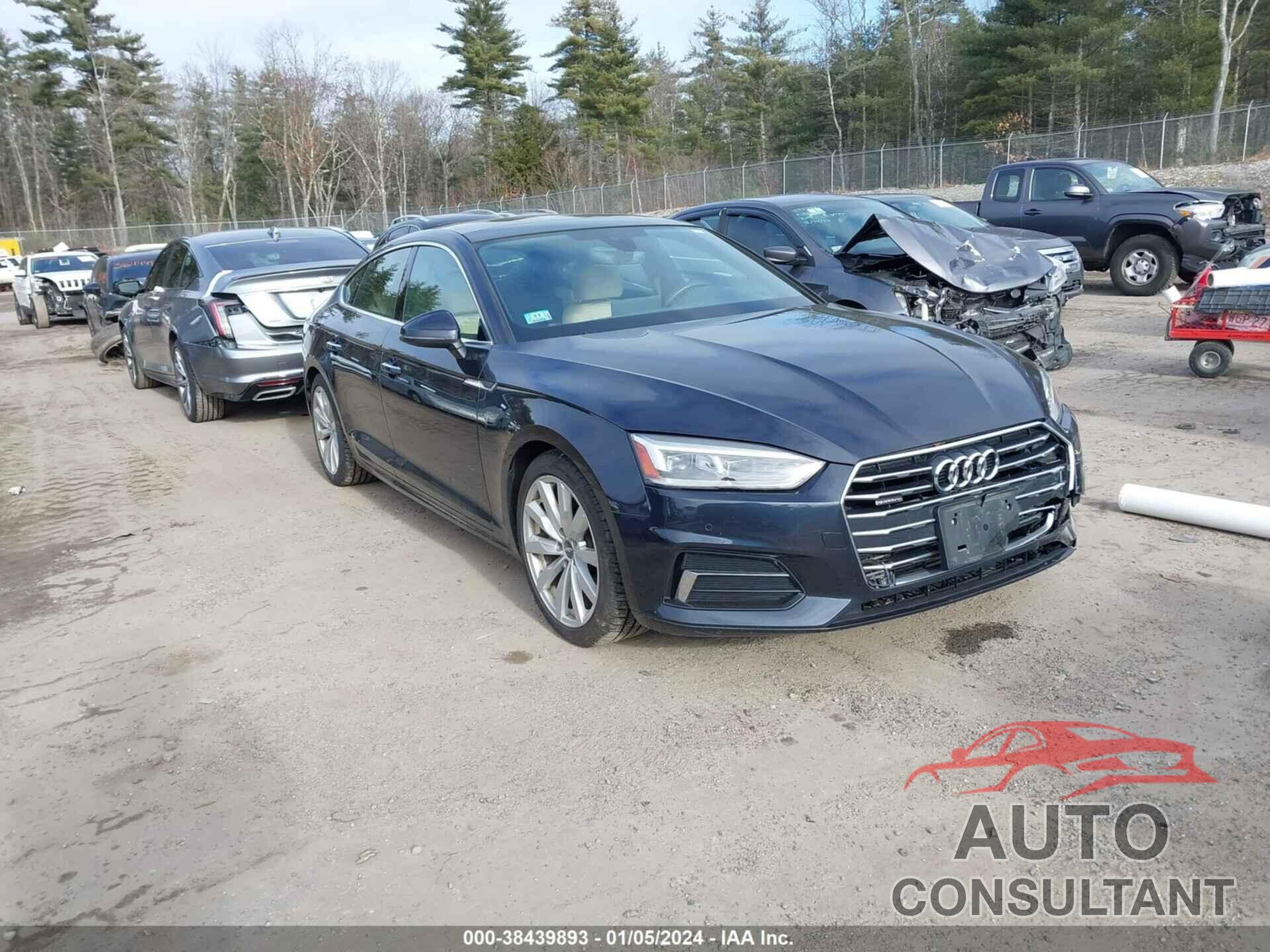 AUDI A5 2018 - WAUBNCF51JA131381