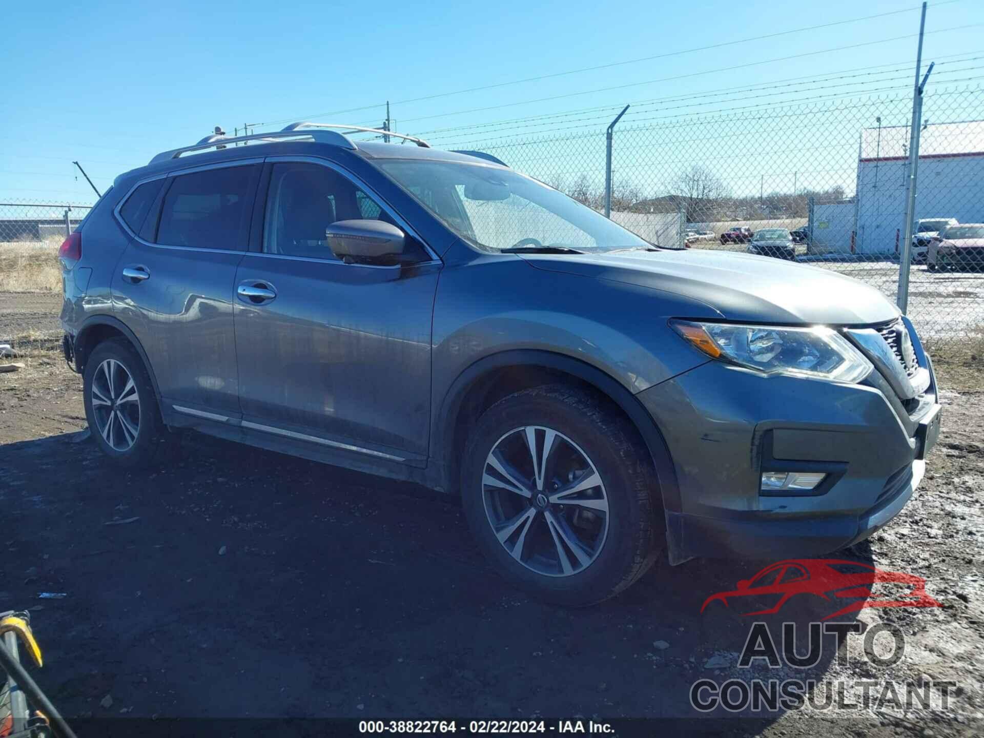 NISSAN ROGUE 2018 - 5N1AT2MV0JC730368