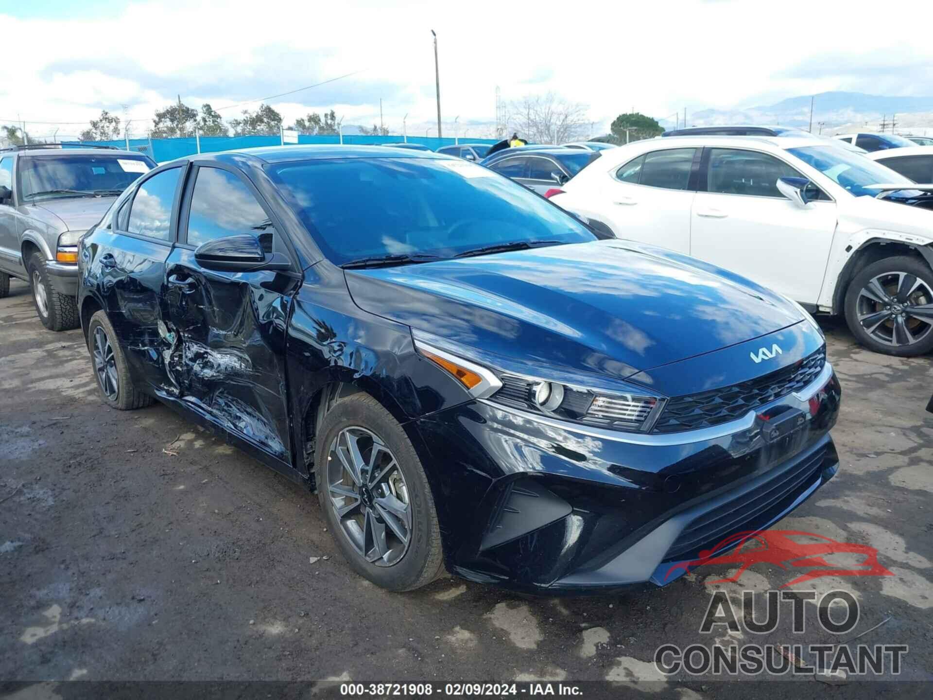 KIA FORTE 2023 - 3KPF24AD5PE653518